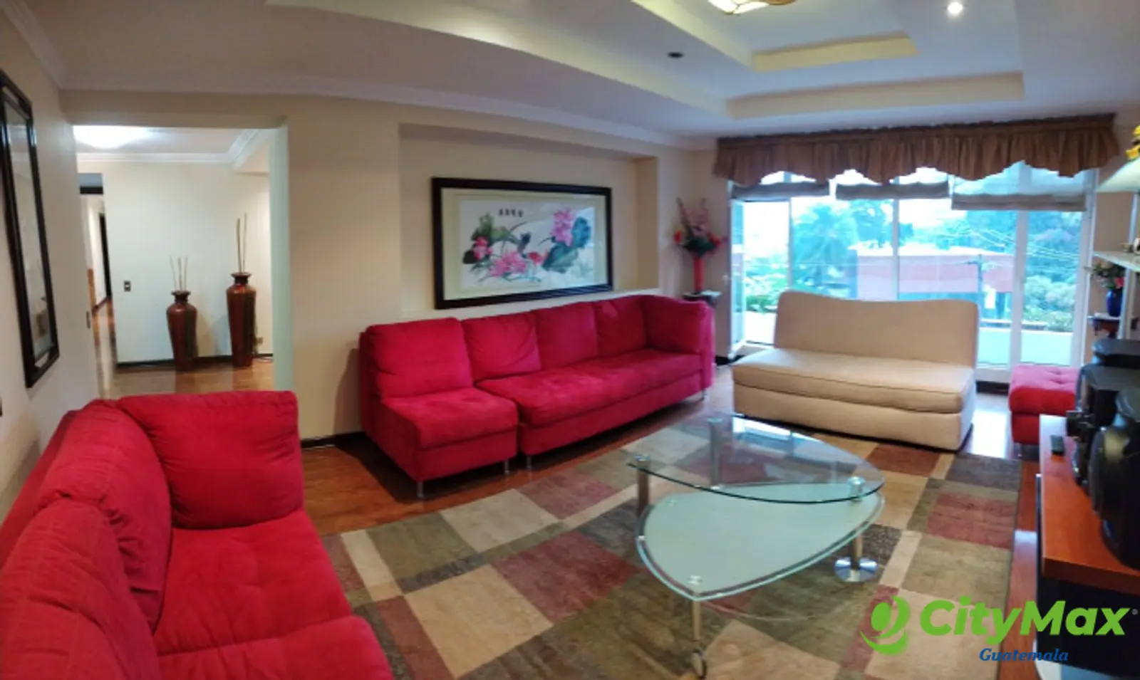 Apartamento en venta zona 10 con 3 habitaciones  - foto 2