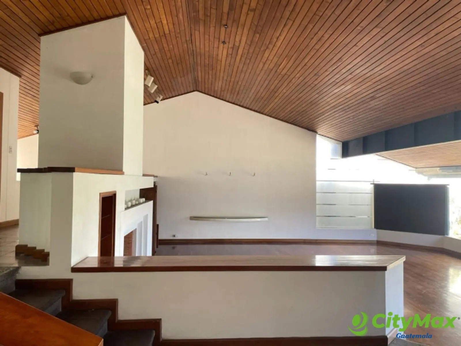 Casa residencial en San Rafael a un costado del Hilton - foto 5