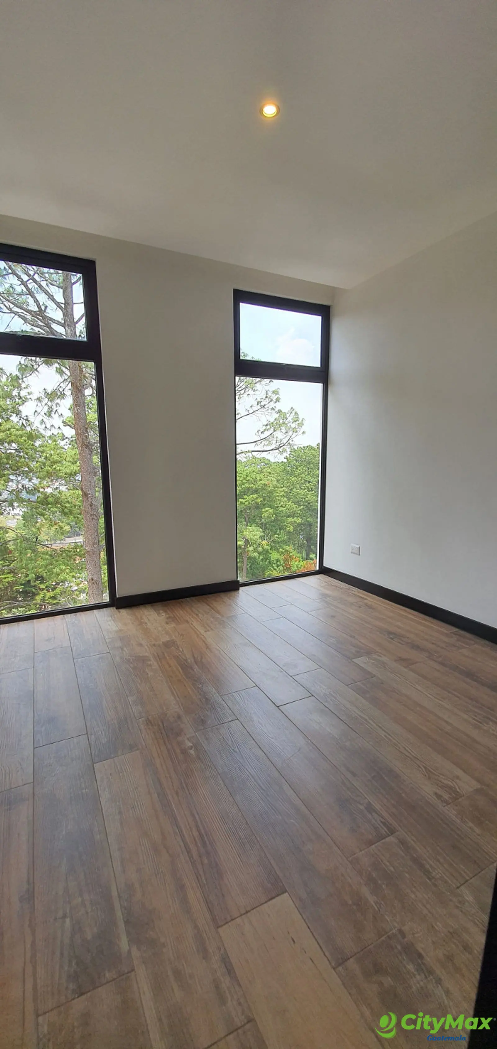 Apartamento en venta en Kanajuyu Zona 16 - foto 14