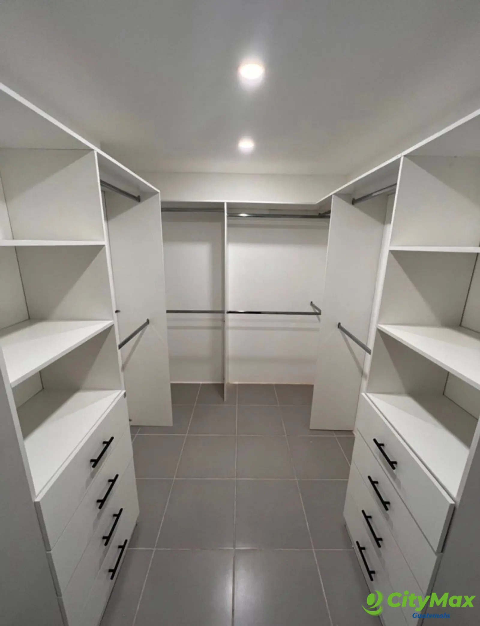 Apartamento para Inversión en Venta en Zona 14 La Villa - foto 6