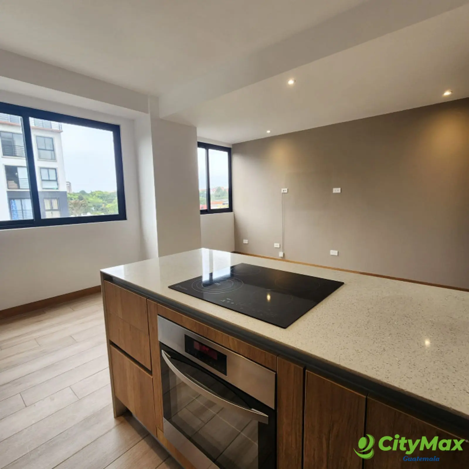 Apartamento en venta en la zona 14 la Villa  - foto 16