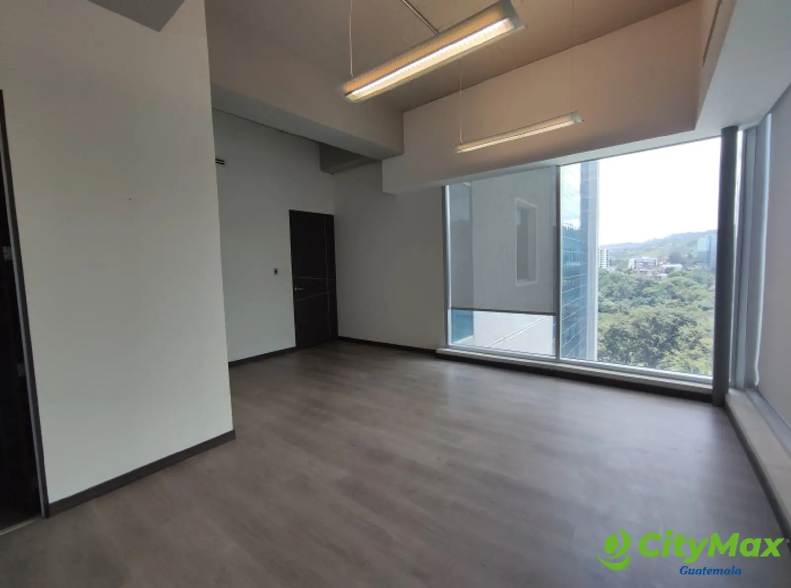 En VENTA OFICINA en Zona Pradera zona 10 Guatemala - foto 30