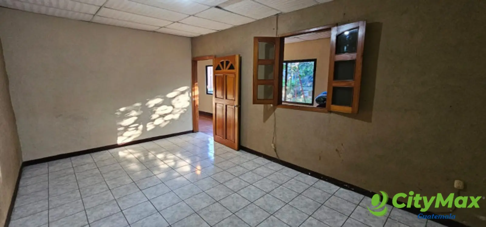 Amplia Casa en Venta o Renta en Colmenas Villas Canales - foto 6