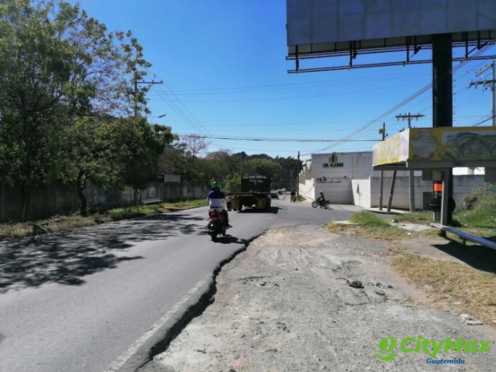 Terreno Comercial Los Álamos San Miguel Petapa - foto 4