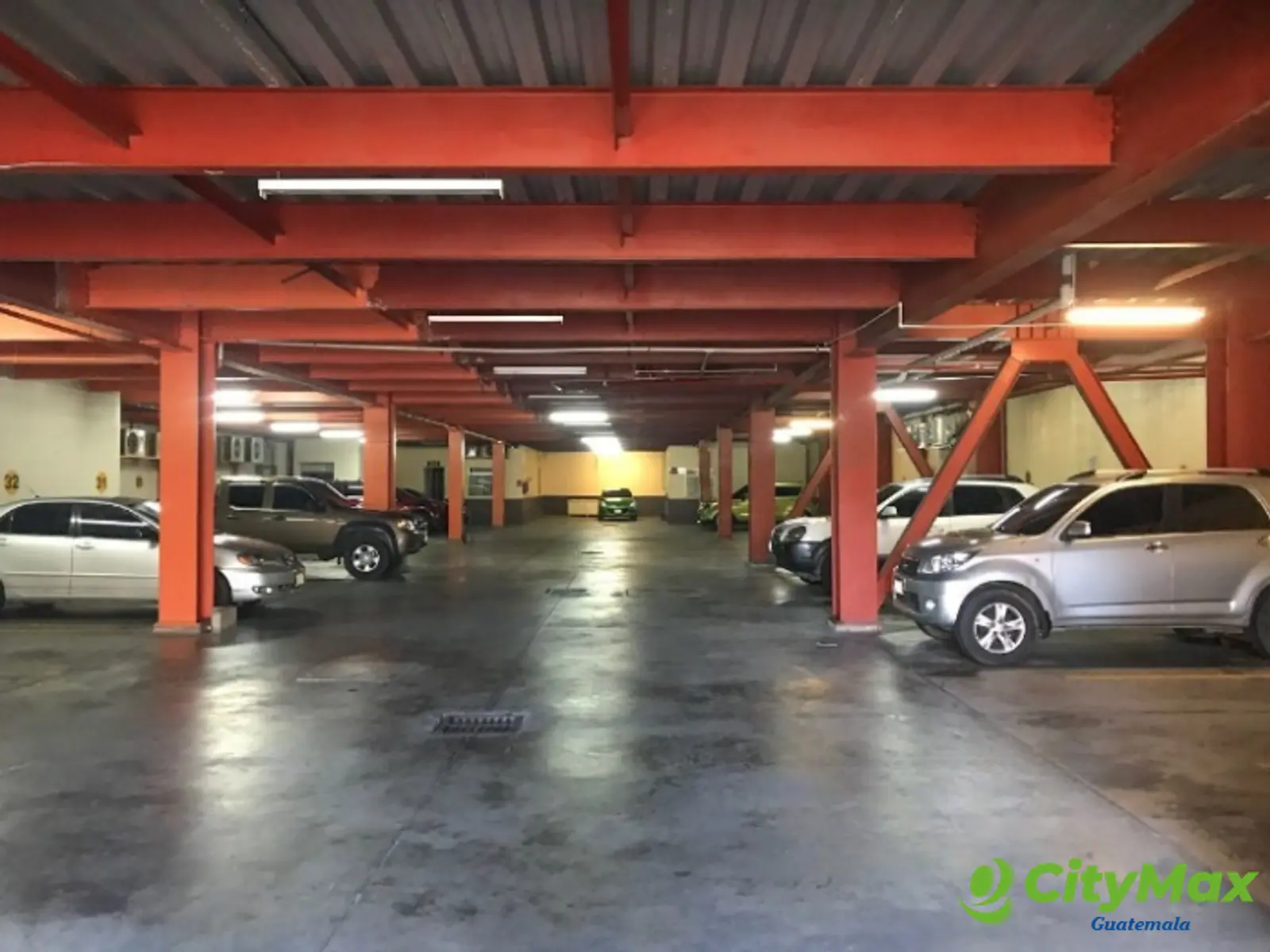 En Venta Edificio Diagonal 6 en Zona 10 para Inversión - foto 5