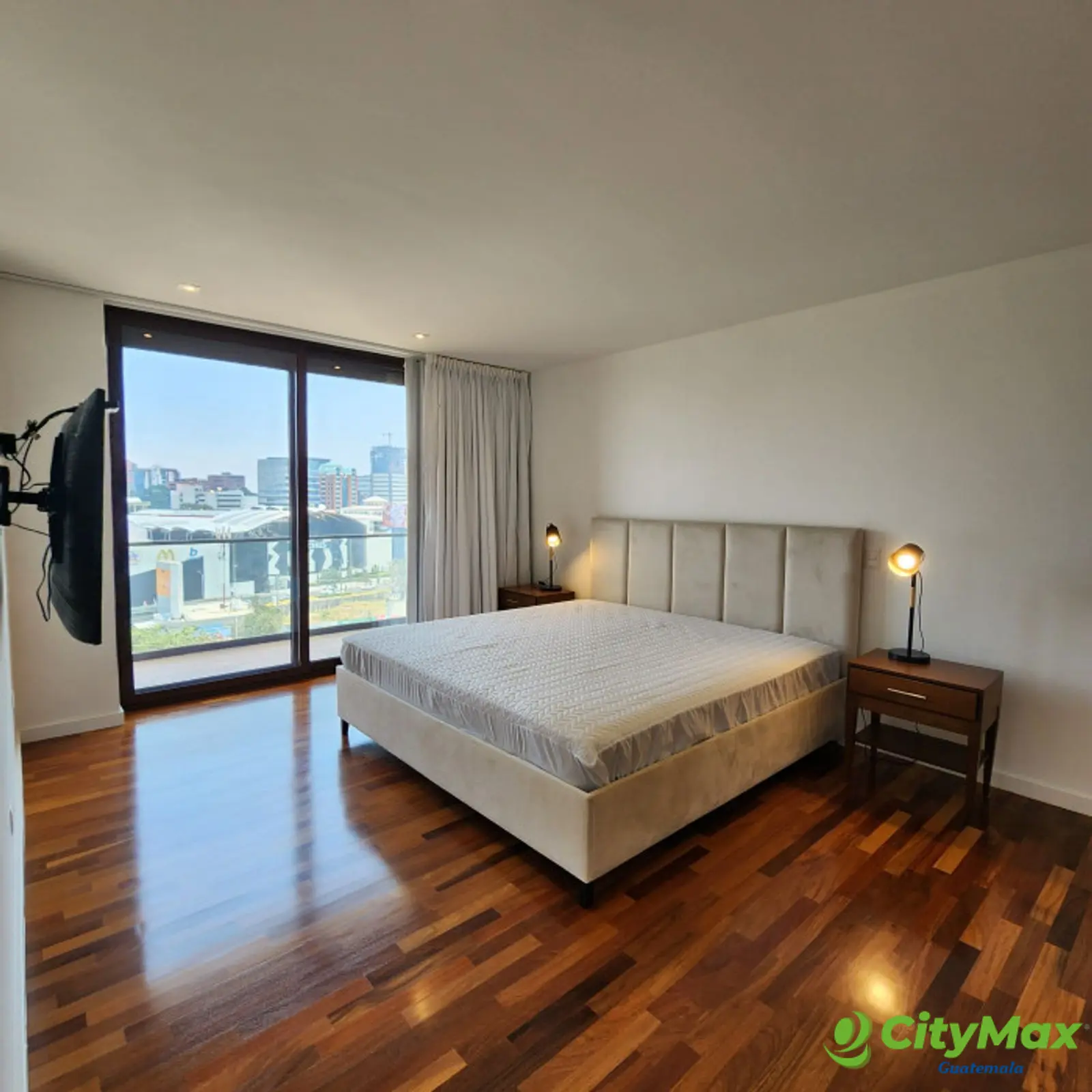 Apartamento Amueblado renta de 3 habitaciones zona 10 - foto 15