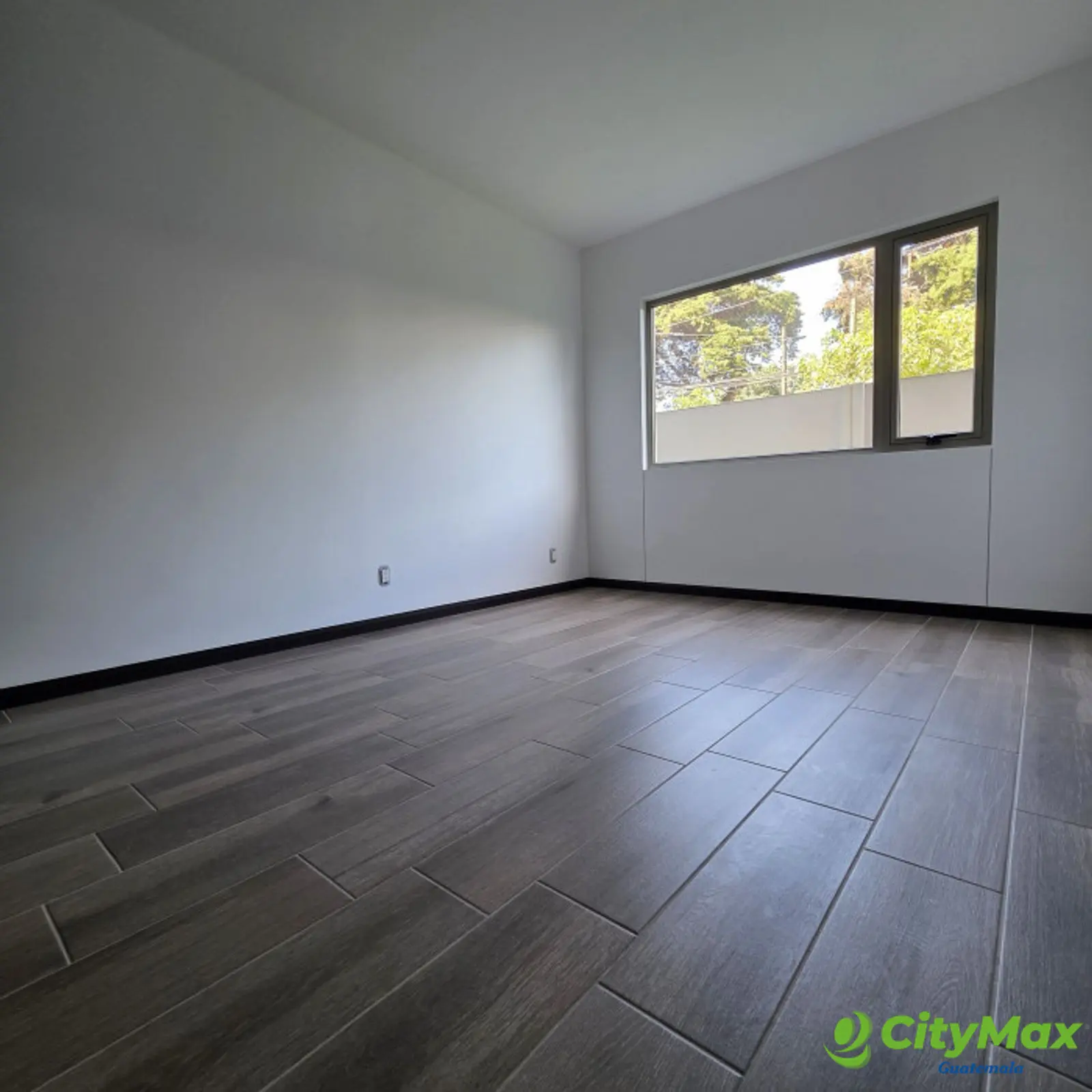 Apartamento con jardin en Venta Zona 14 La Villa - foto 21