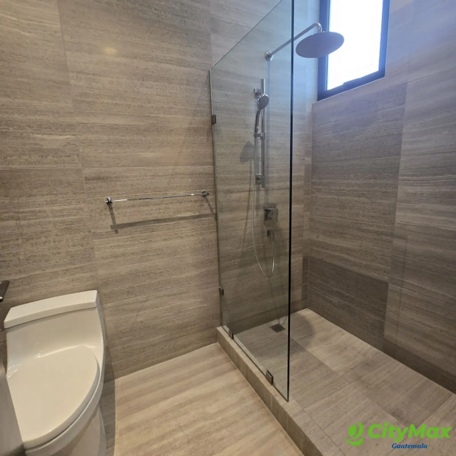 Lujoso Apartamento en renta o venta zona 14 Guatemala - foto 14