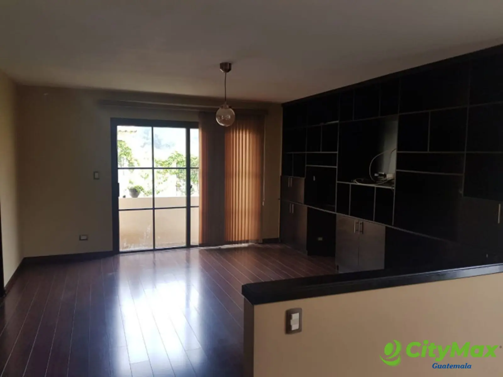 Casa en Venta en Villas Suiza Zona 16, Ideal Inversión! - foto 7