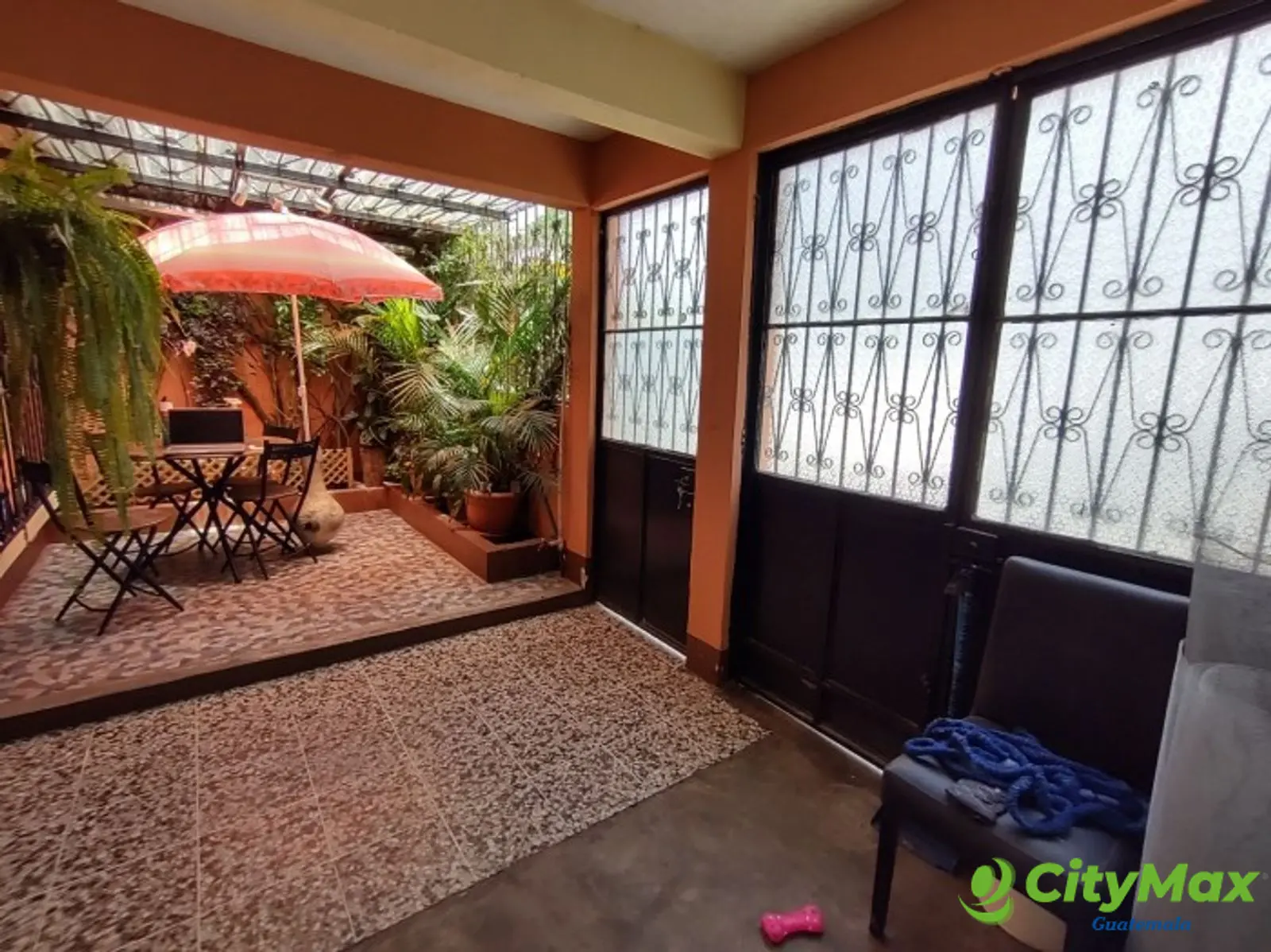 Casa en Venta en Colegio de Maestros Zona 17 - foto 2