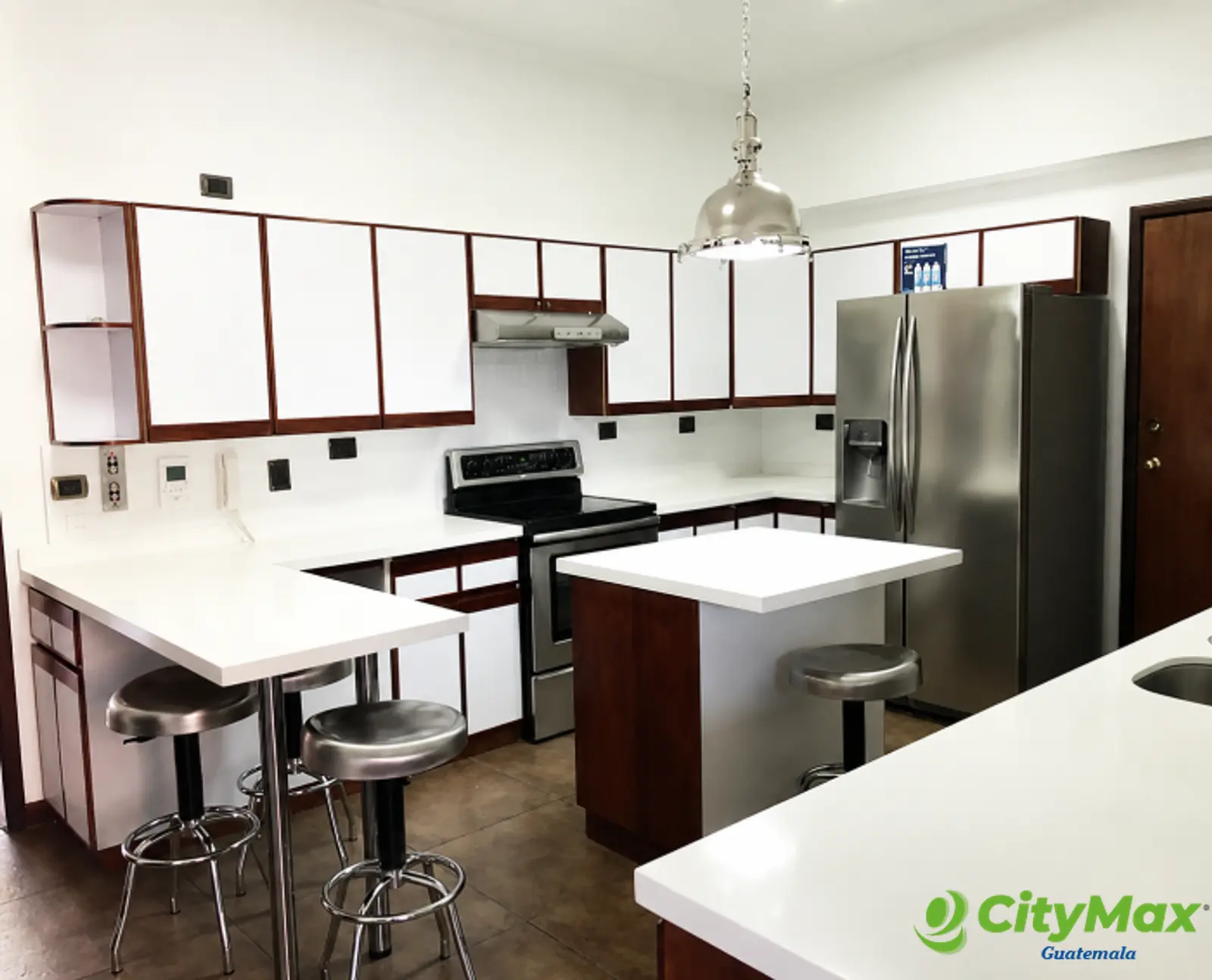 Apartamento amueblado en alquiler zona 14 - foto 5