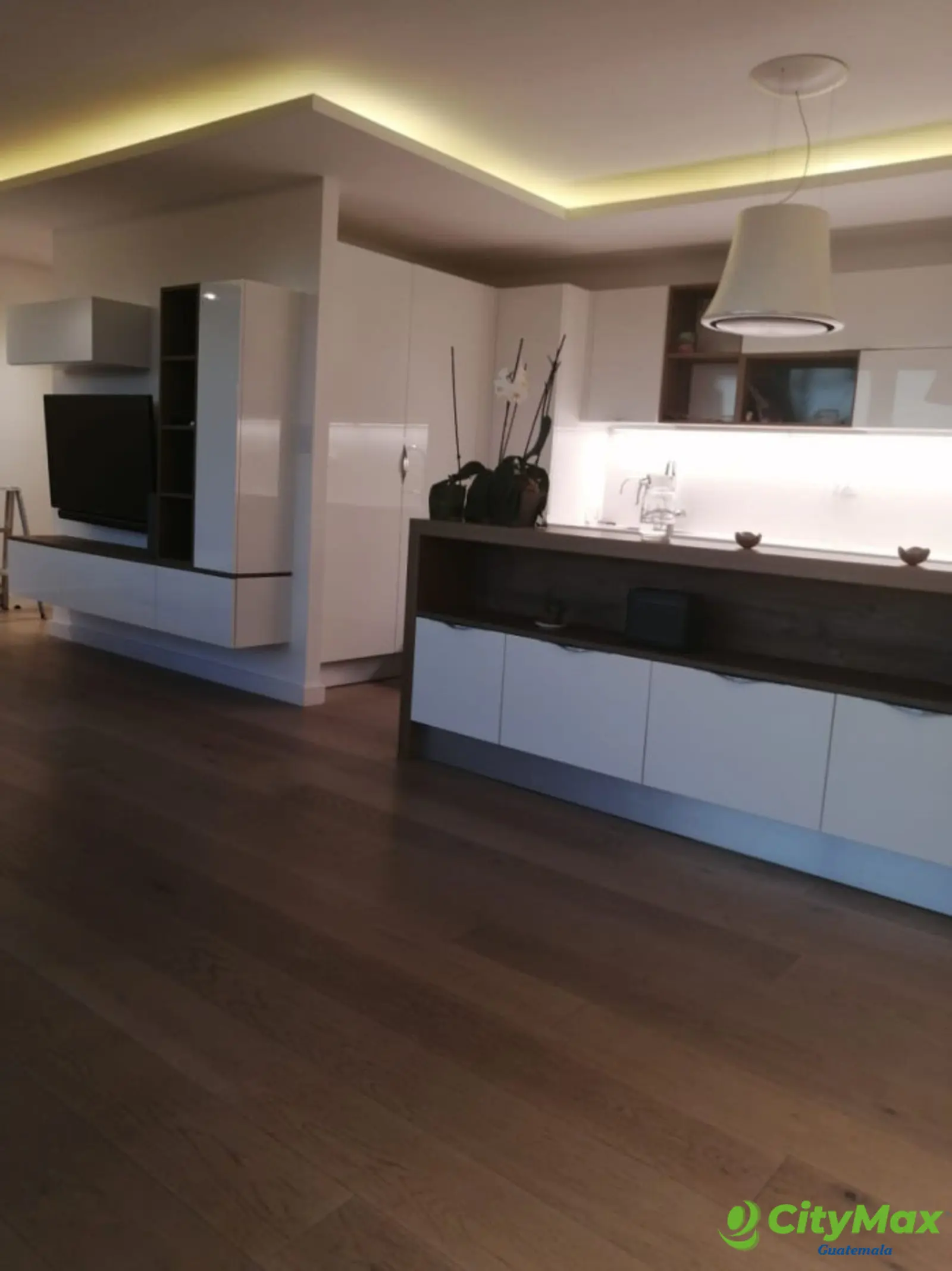 Pent House amueblado en venta lindas vistas zona 15  - foto 26