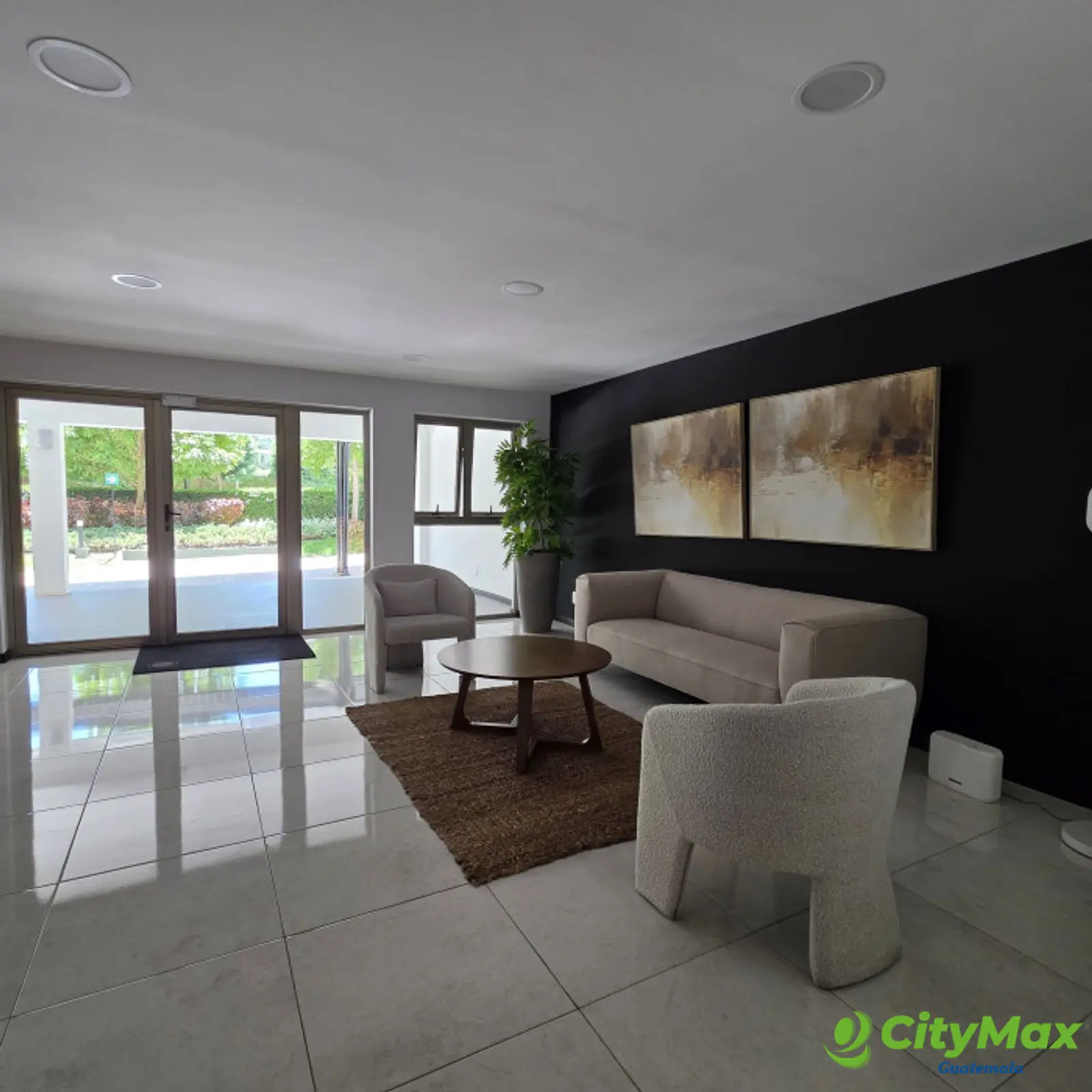 Apartamento con jardin en Venta Zona 14 La Villa - foto 5