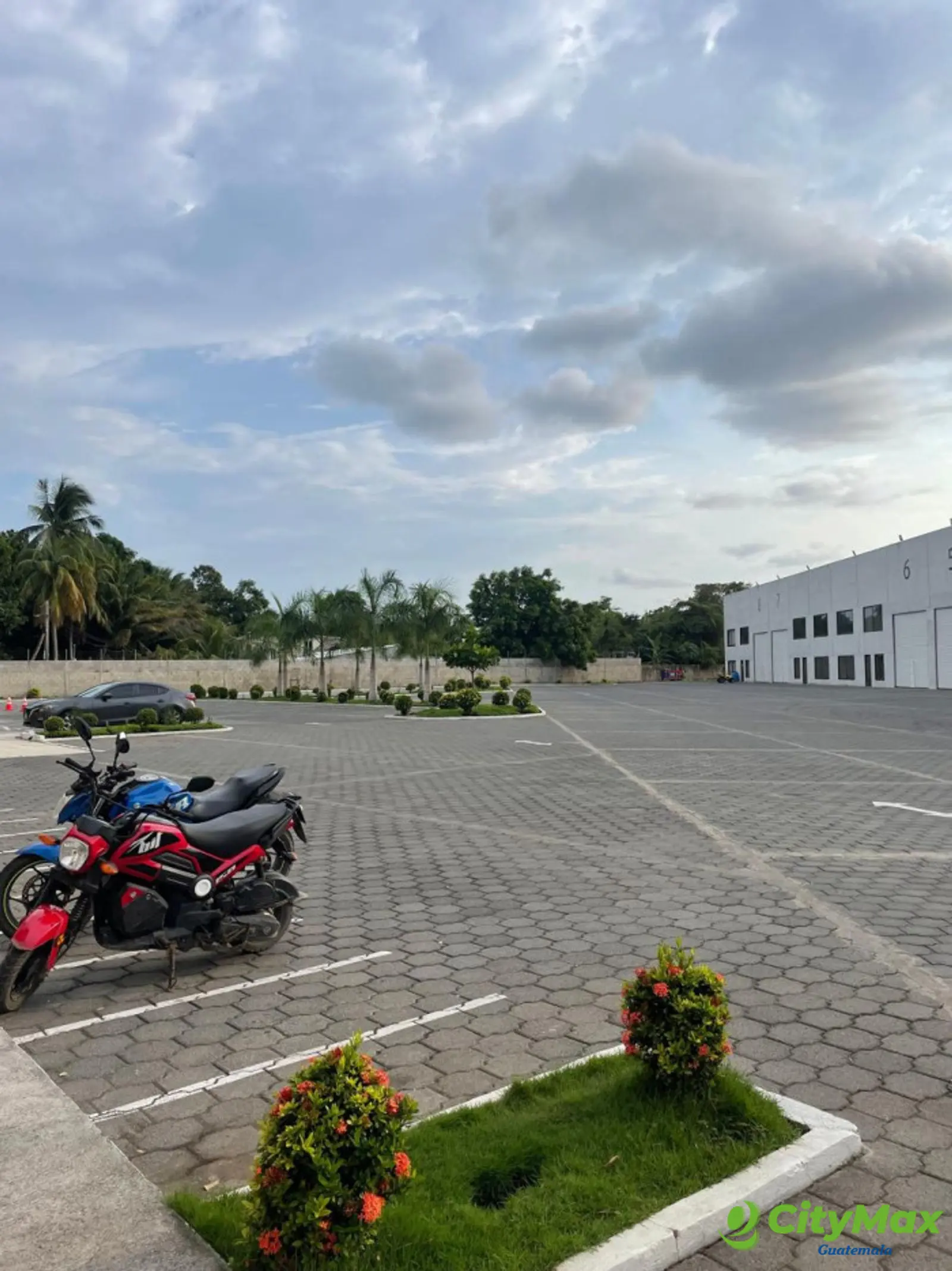 Oficina en alquiler centro empresarial en Escuintla - foto 7