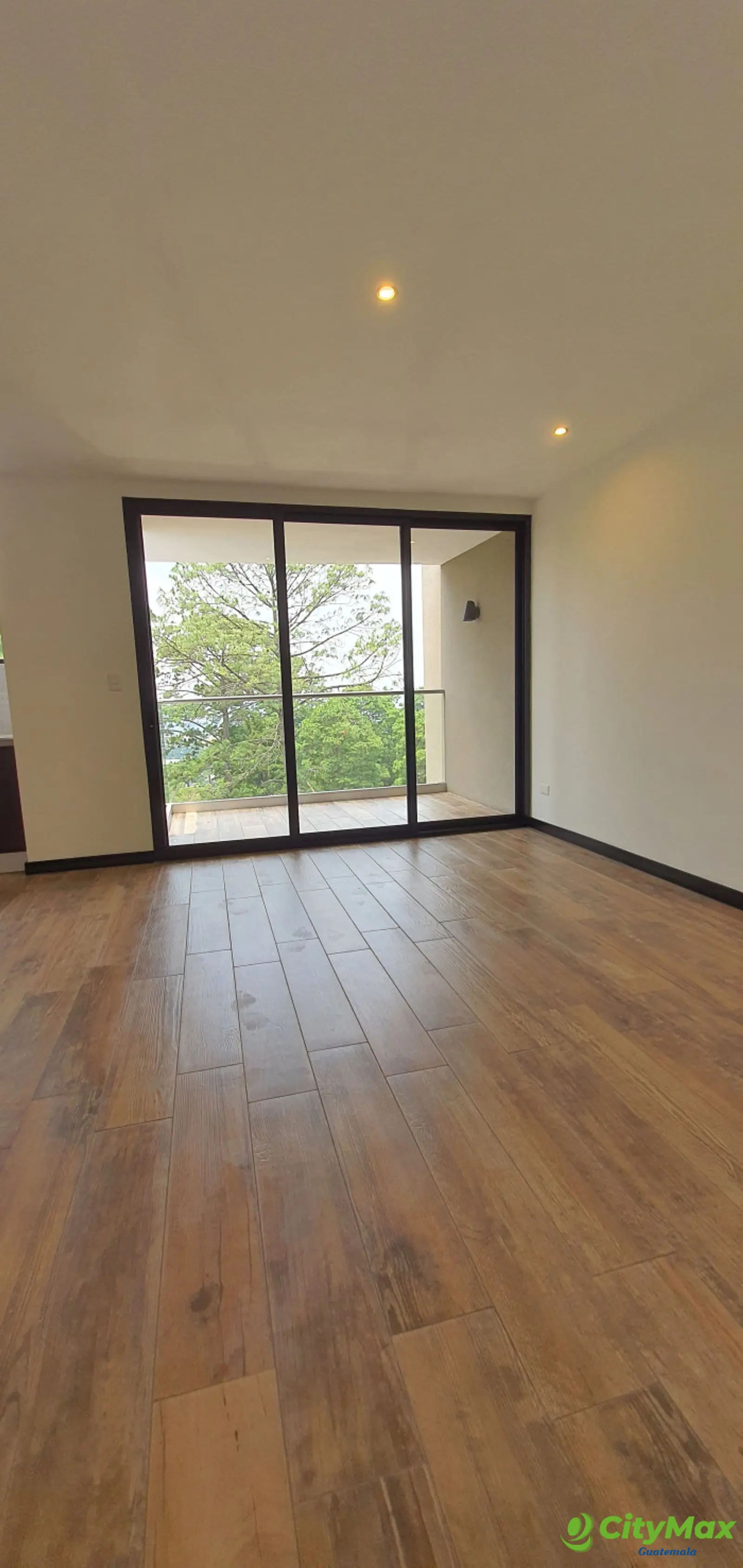 Apartamento en venta en Kanajuyu Zona 16 - foto 9