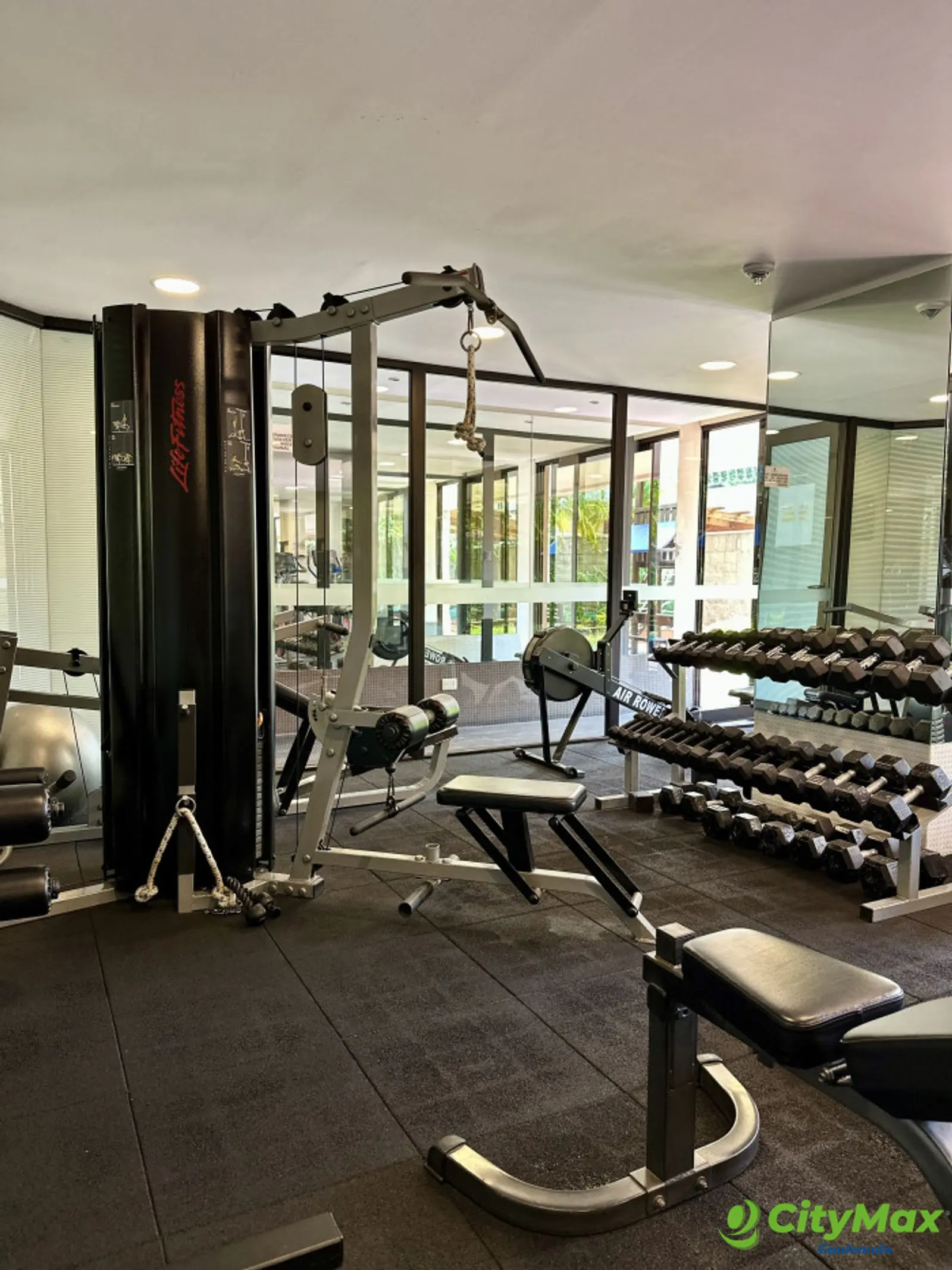 en Venta apartamento Amueblado y Equipado en la zona 10 - foto 22