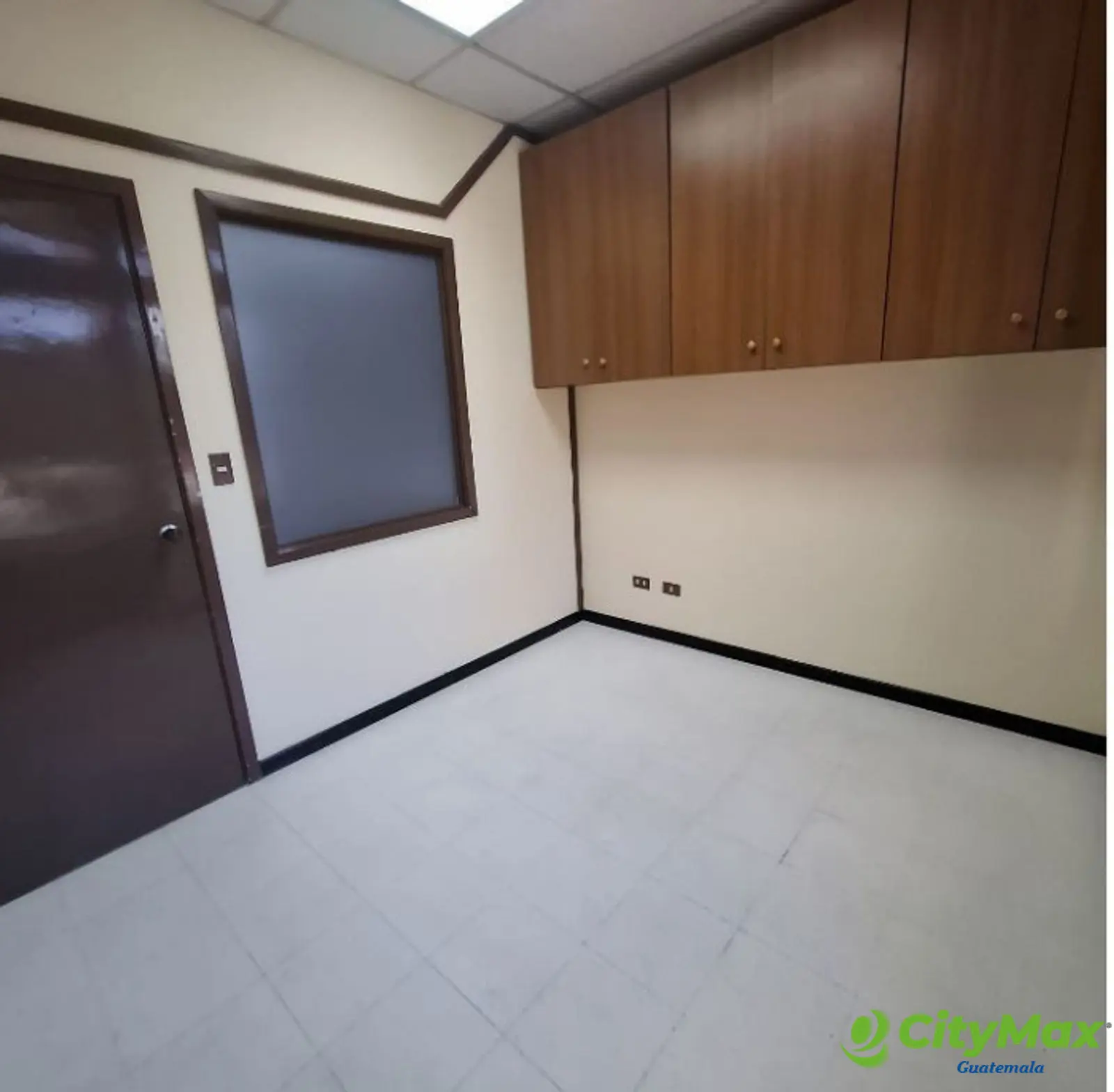 Oficina en Renta en Zona 10 Guatemala | Espacio Comercial - foto 2