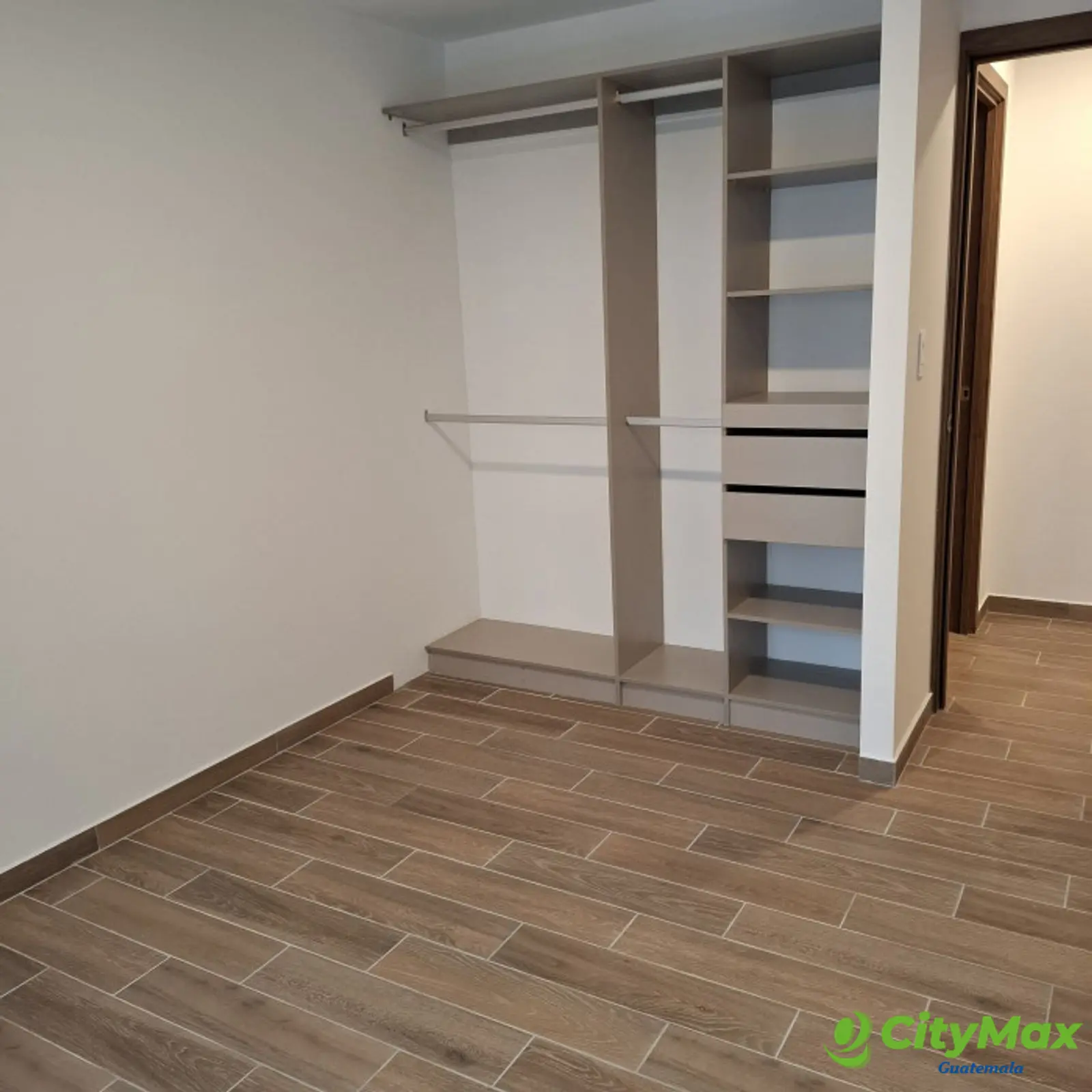 Apartamento en Renta de 1 Habitación en Parque 14 - foto 4
