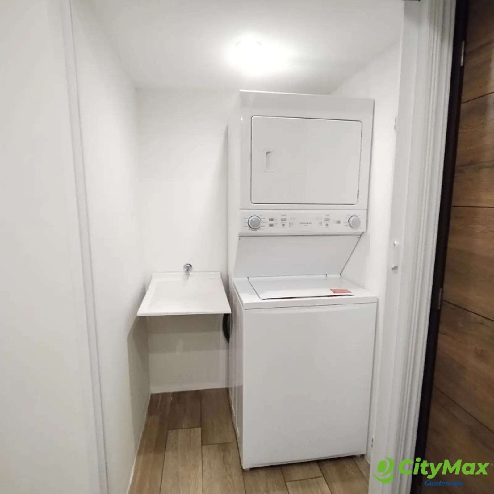 Apartamento en PRE-Venta en Avenida las Américas Z.13 - foto 9