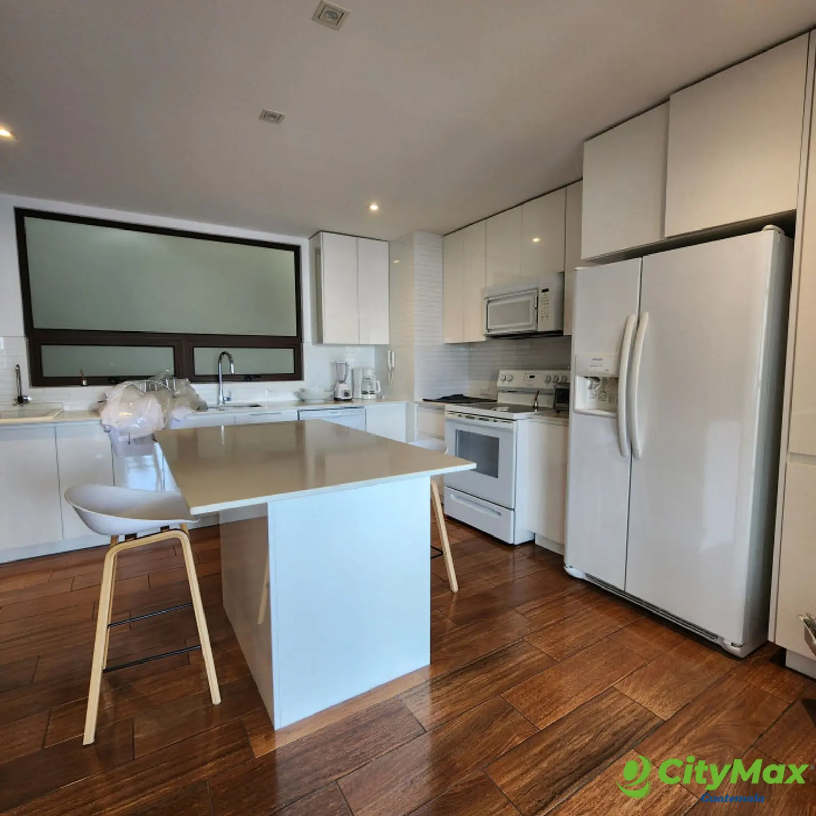 Apartamento amueblado en renta en zona 10 nuevos - foto 18