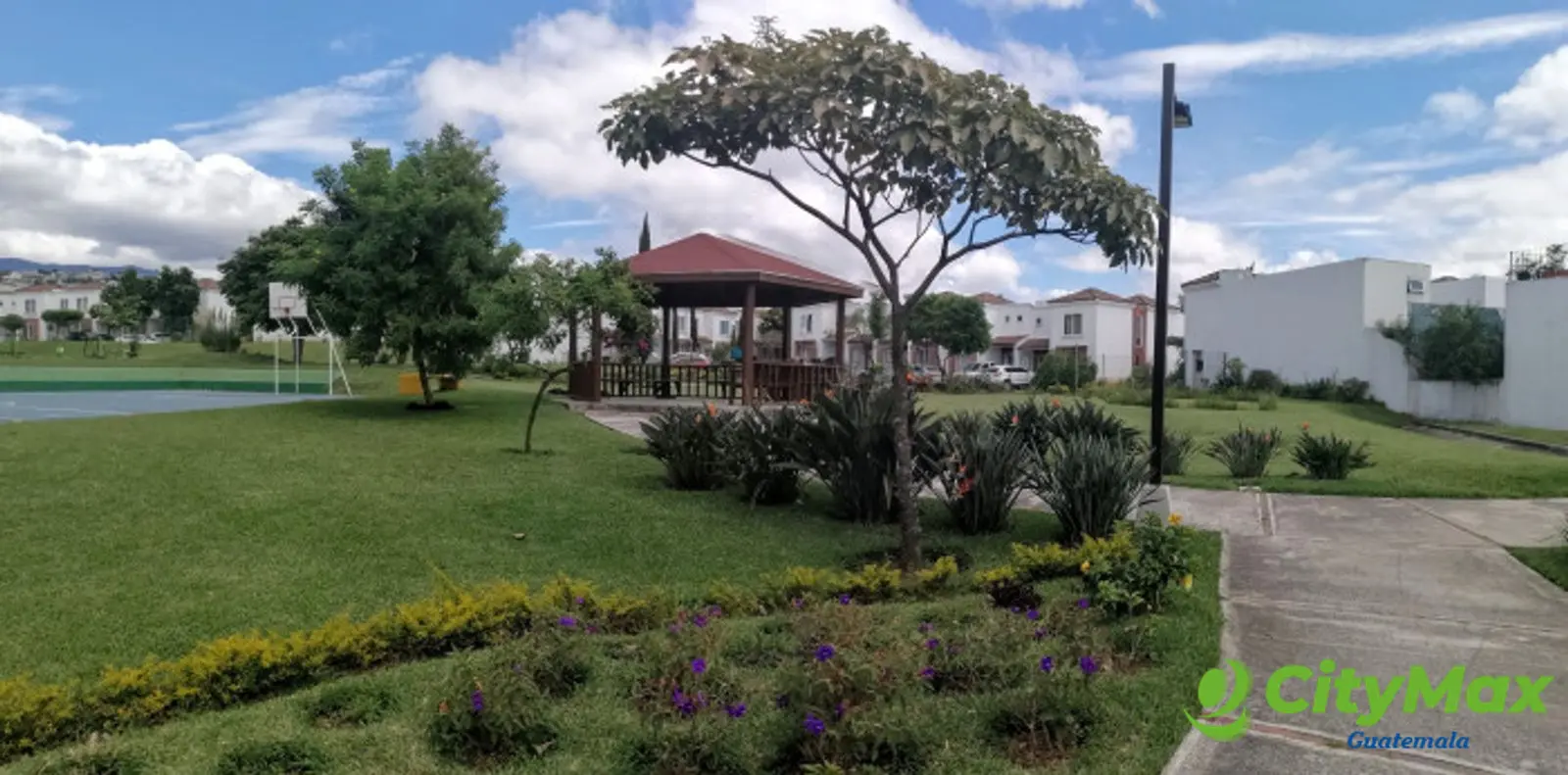 Casa en hacienda de las flores villa nueva - foto 18
