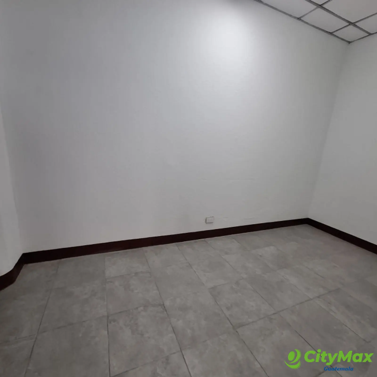 Casa de renta de uso comercial en zona 1 Guatemala - foto 4