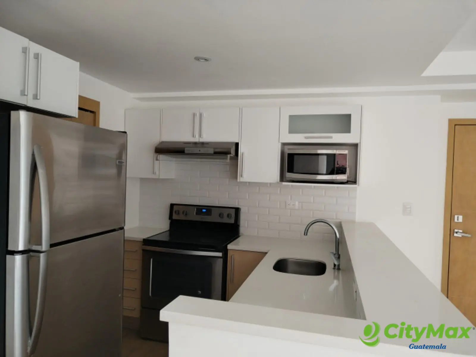 En Renta apartamento 3 habitaciones zona 10 Cityhaus - foto 4