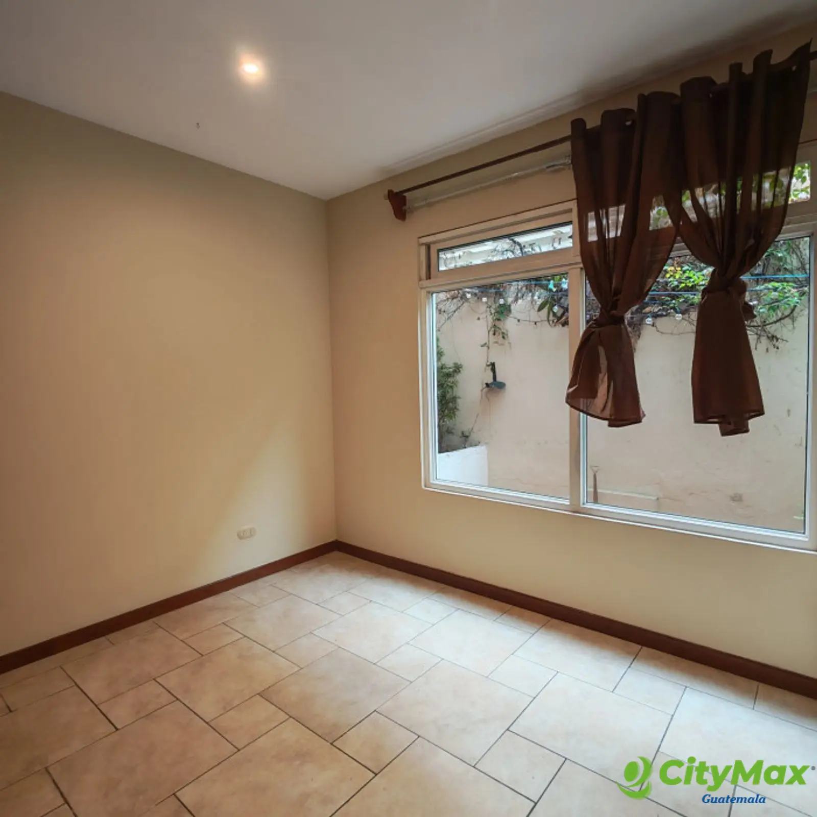 Apartamento en Venta y Renta cercano Z.15 Guatemala - foto 8