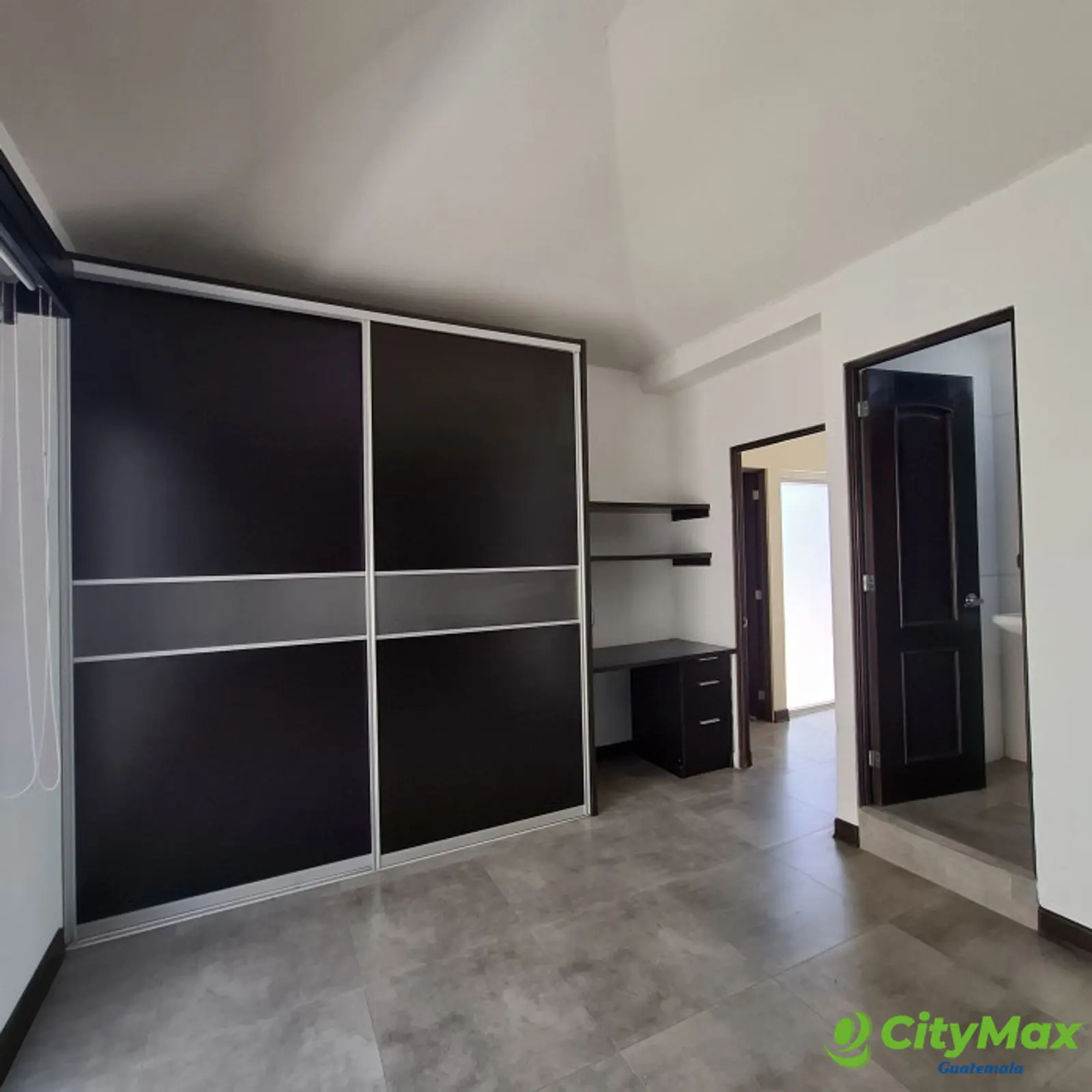 En venta casa de 4 habitaciones en Cañadas del Encinal - foto 23