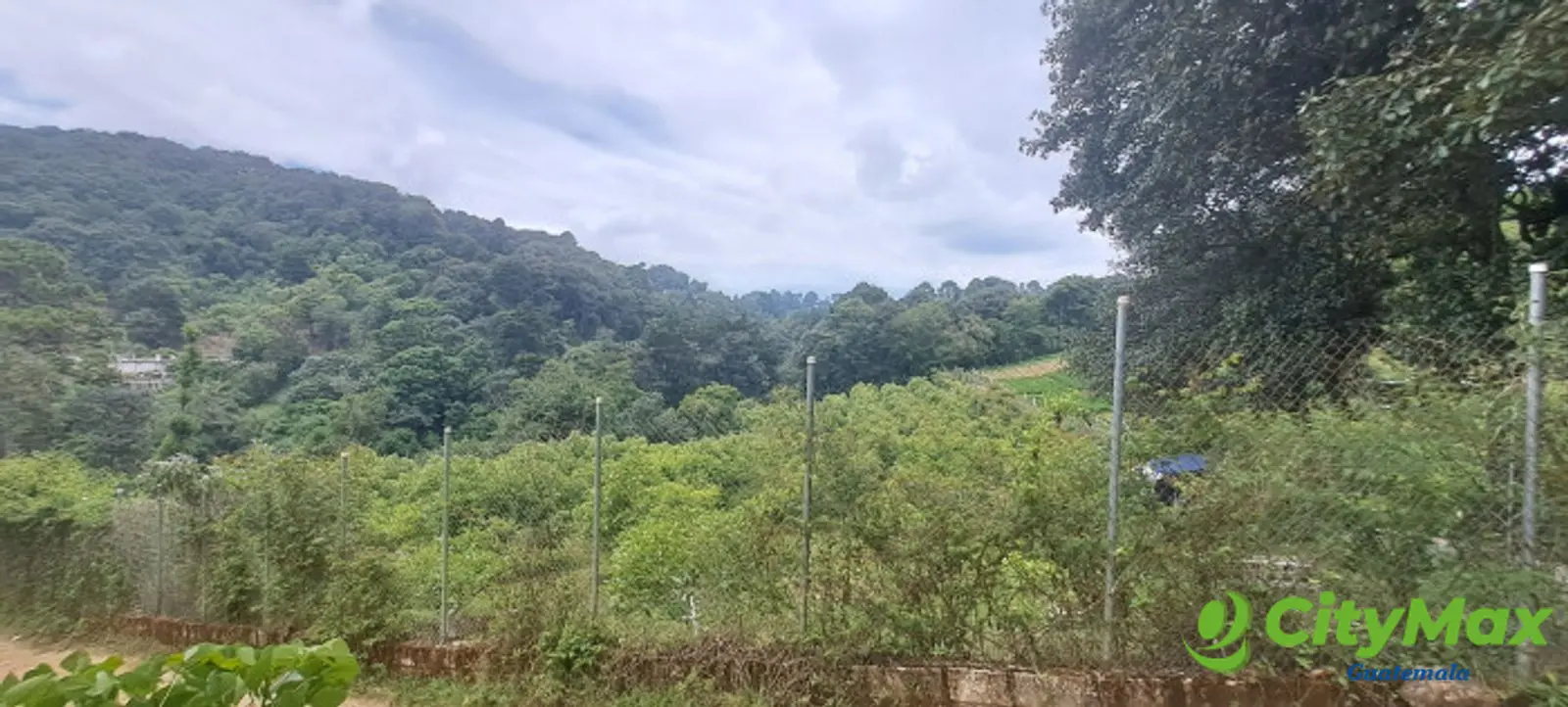 Terreno 1 manzana en venta en Santiago Sacatepequez - foto 24