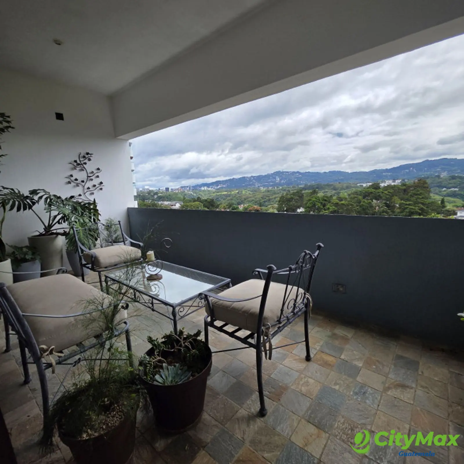 Apartamento amueblado en alquiler zona 14 - foto 25