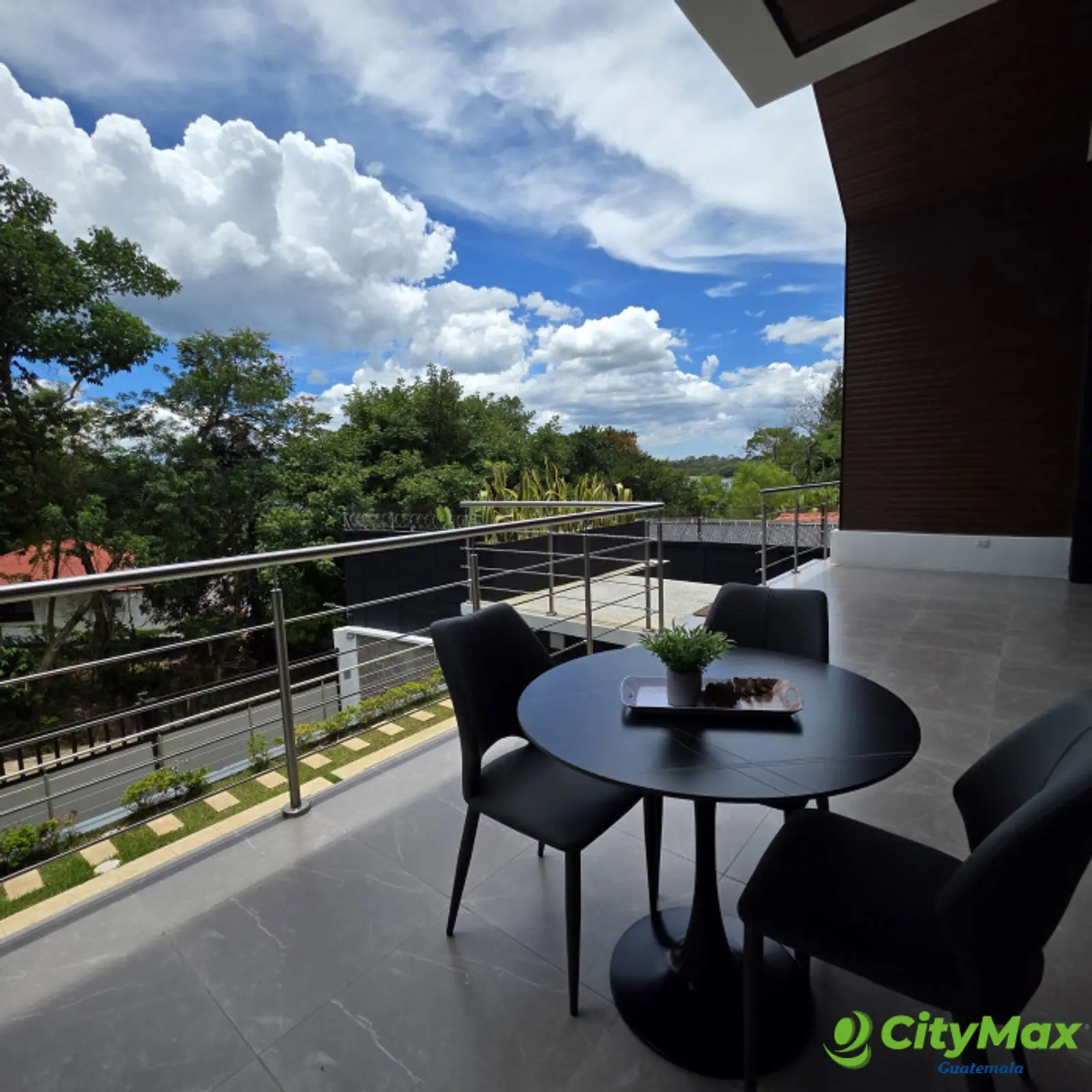Exclusiva Casa en Venta en Laguna El Pino Santa Rosa - foto 3