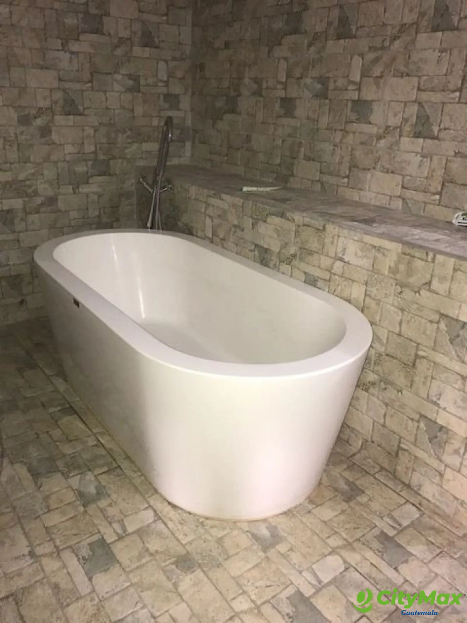 Casa en venta y renta en La Isla zona 15 - foto 13