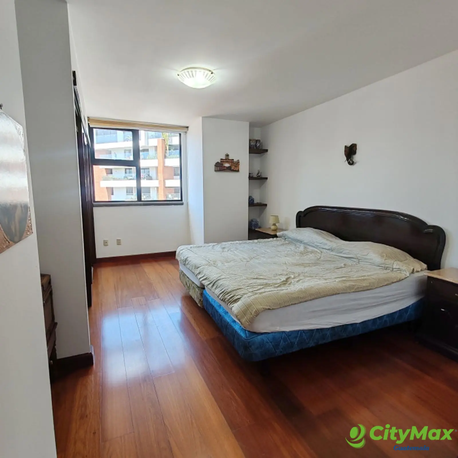 En Alquiler Apartamento Amueblado con 273m2 en Zona 14 - foto 17