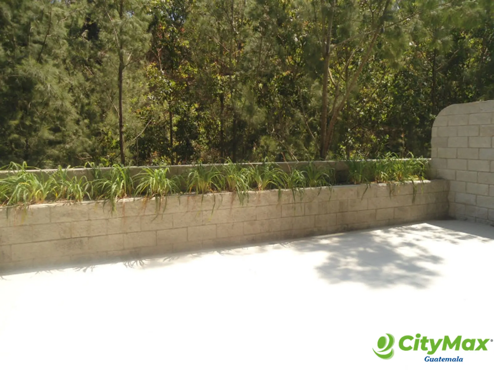 En renta apartamento en Ladera de Florencia zona 10 - foto 9