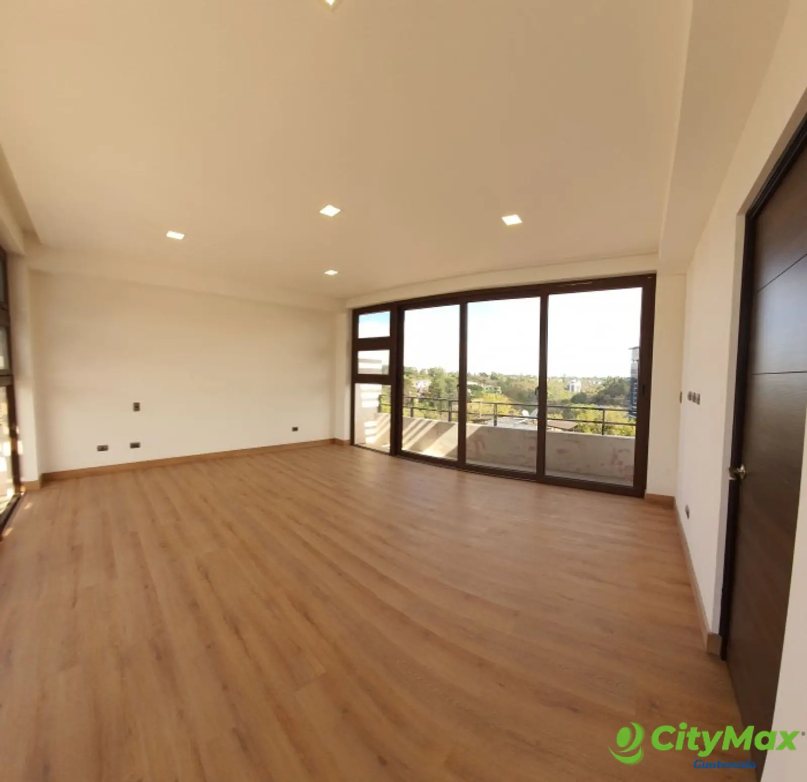 Exclusivo Condominio Casa en Venta individual zona 15  - foto 13