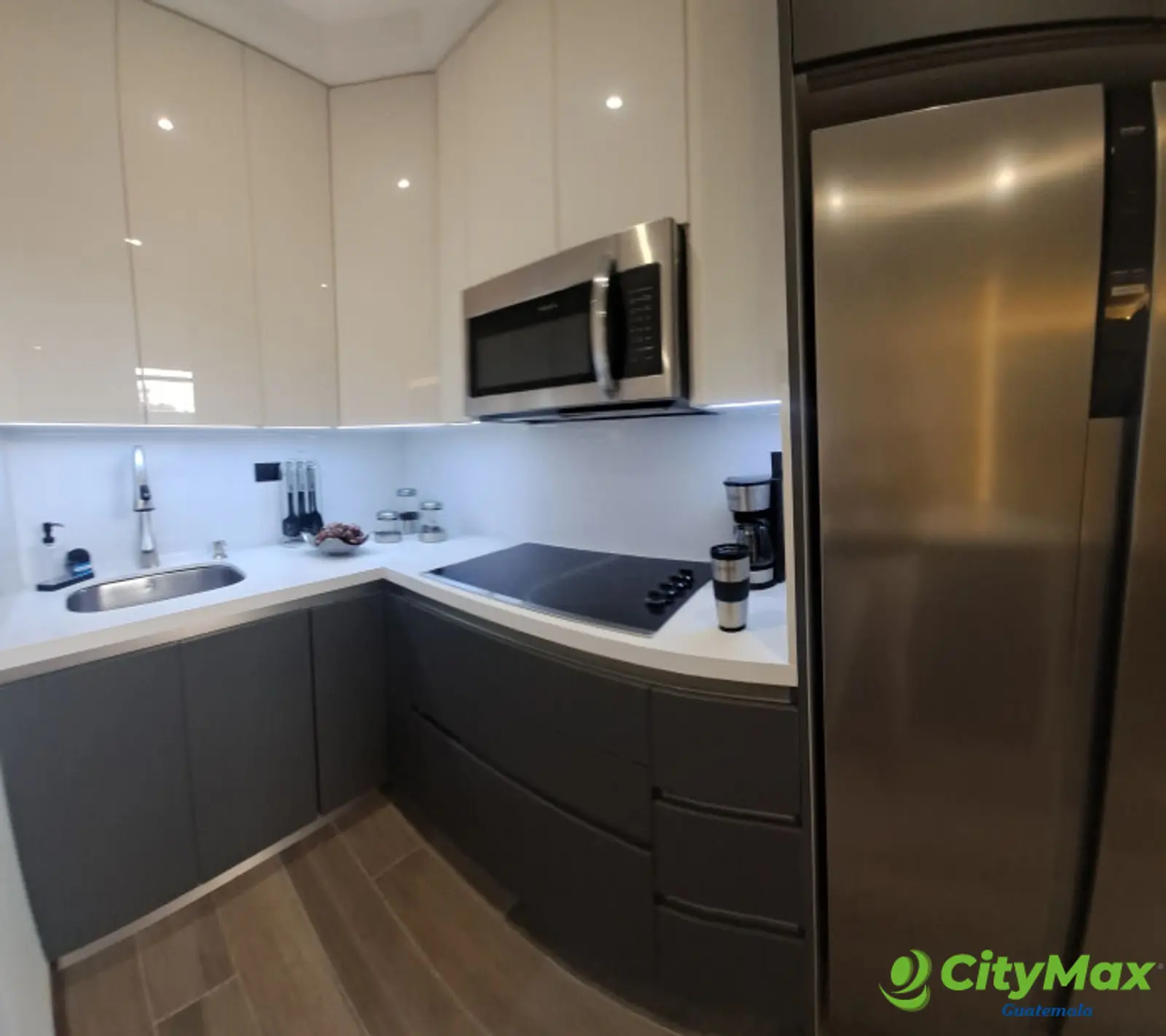 Apartamento en Planos en Venta  en la Zona 11 - foto 11