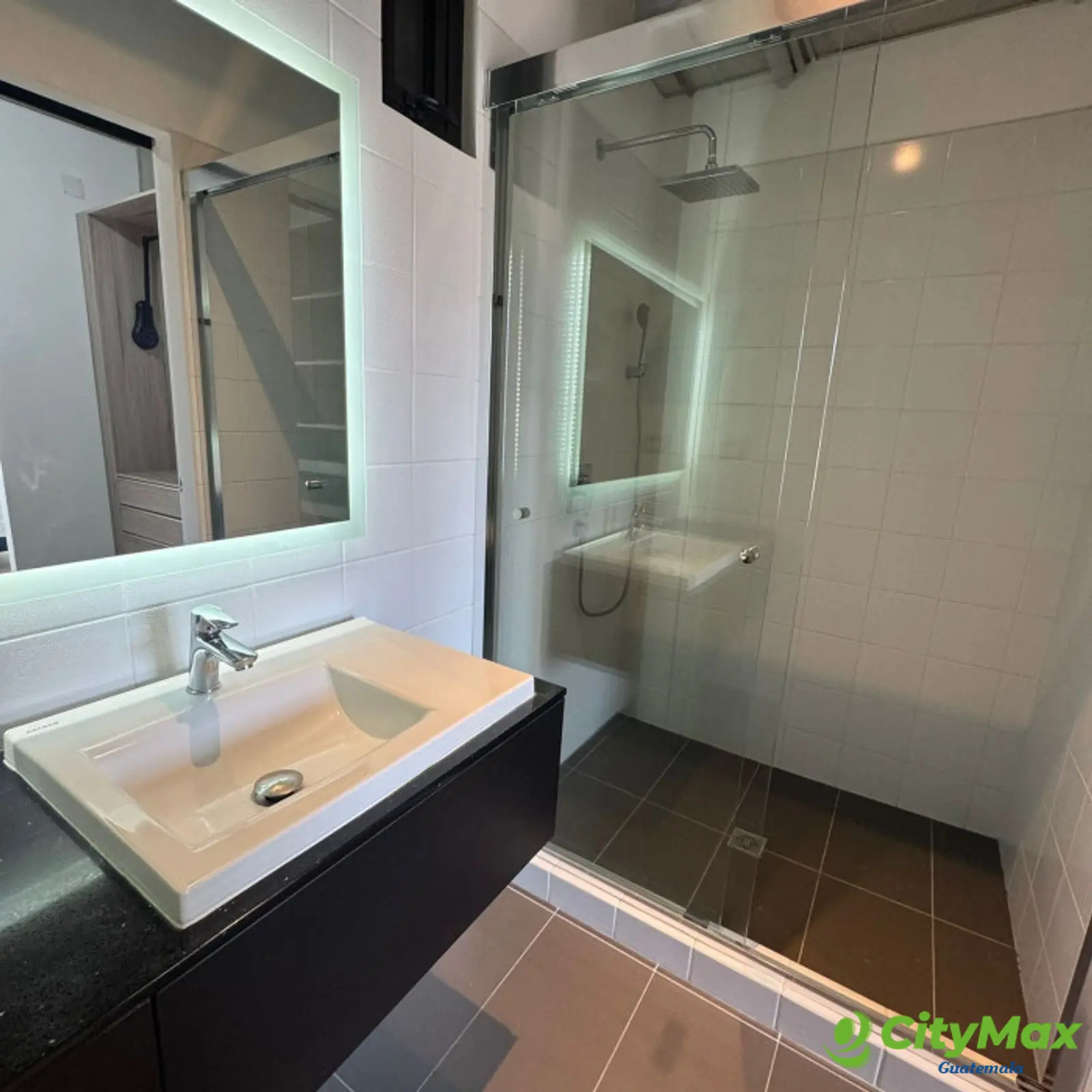 Apartamento en renta en zona 16, Shift - foto 12