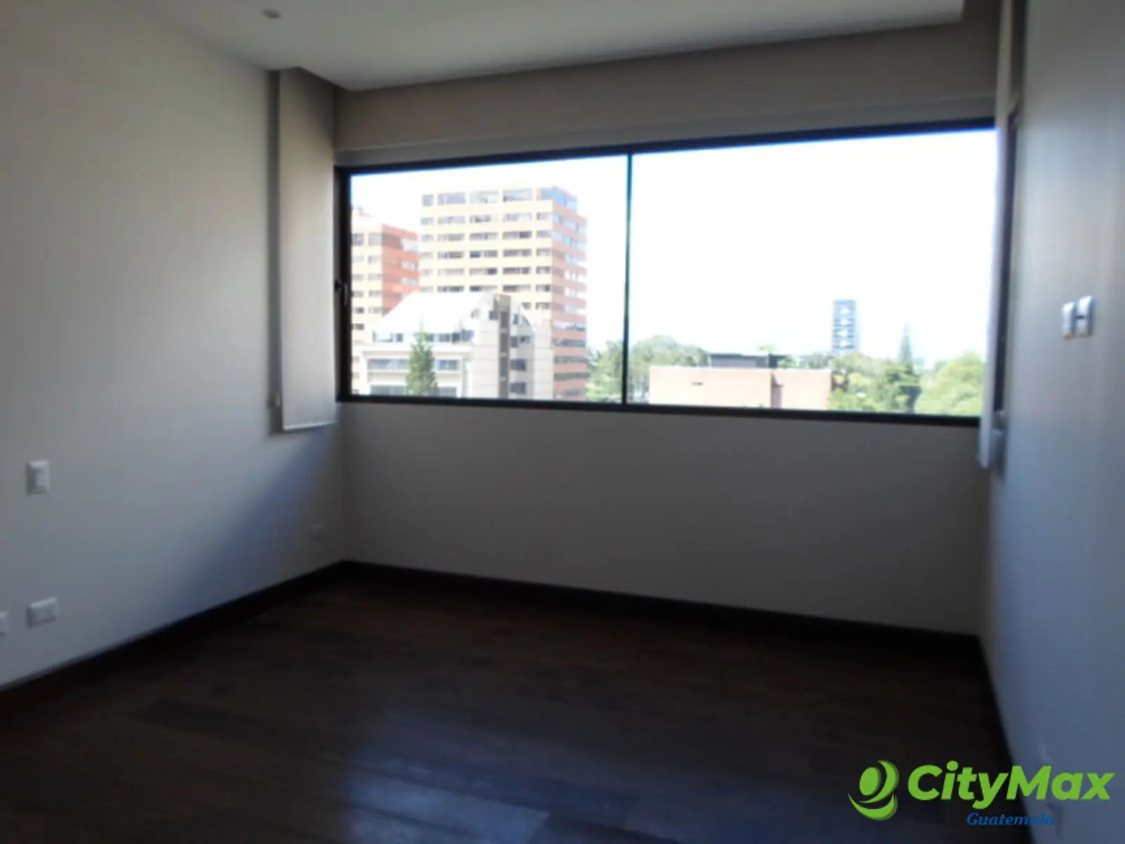 Apartamento en Venta en Tiffany Zona 14 Guatemala - foto 10