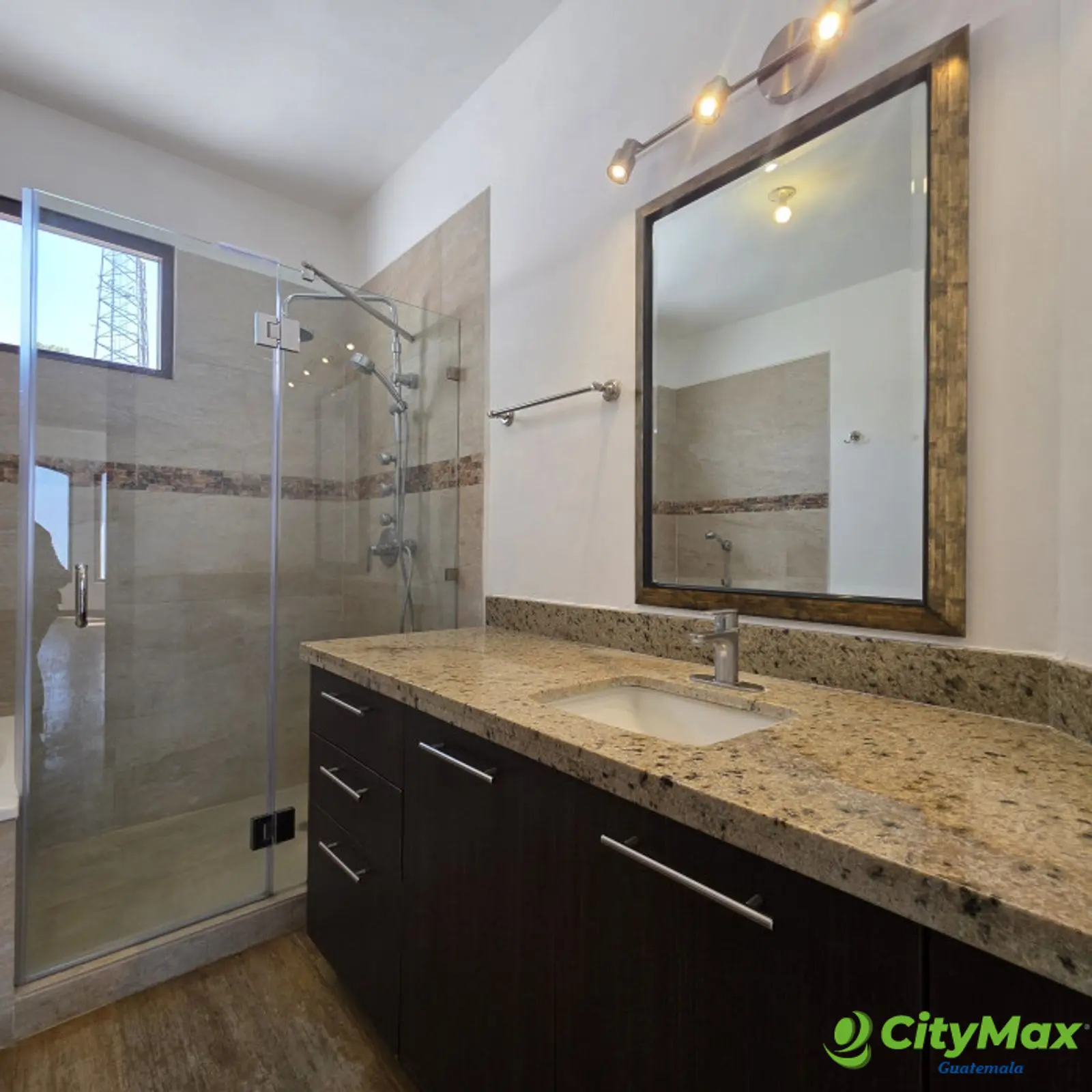 Lujosa casa en venta en Montebello CES Guatemala - foto 21