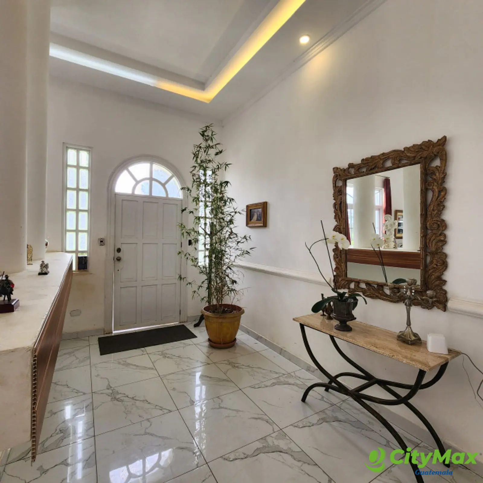 Exclusiva Casa en Venta en Arrazola Ciudad Guatemala - foto 3