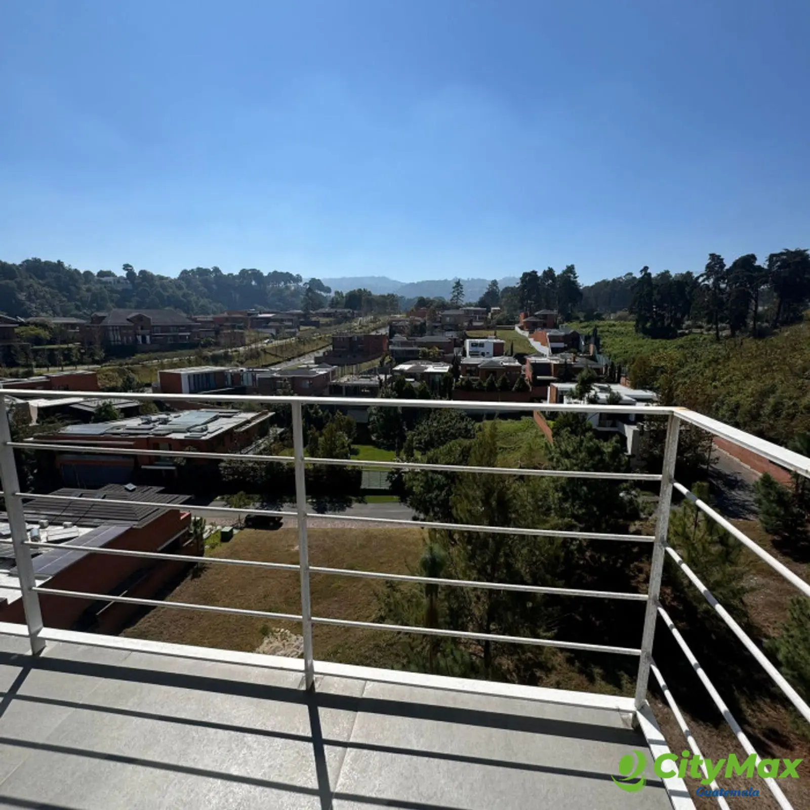 Apartamento en renta en zona 16, Shift - foto 4