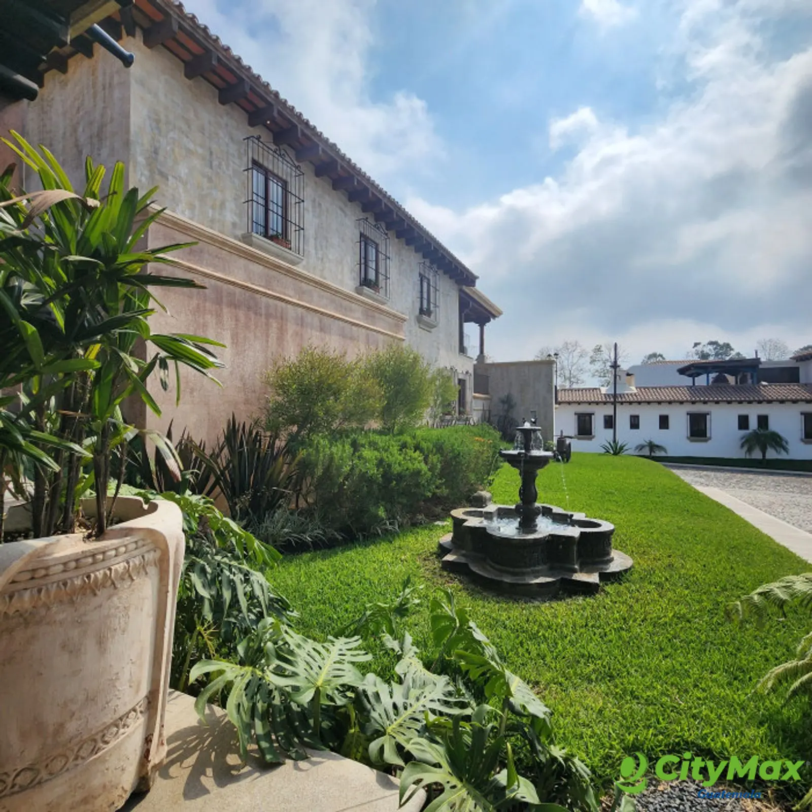 Hermosa casa en venta en Antigua Guatemala - foto 7