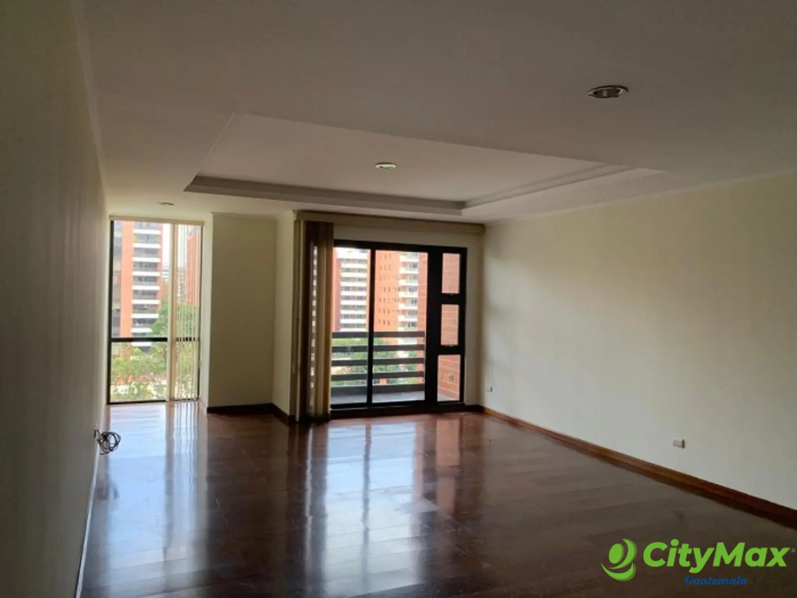 Apartamento en venta edificio Zona 10 Guatemala - foto 4