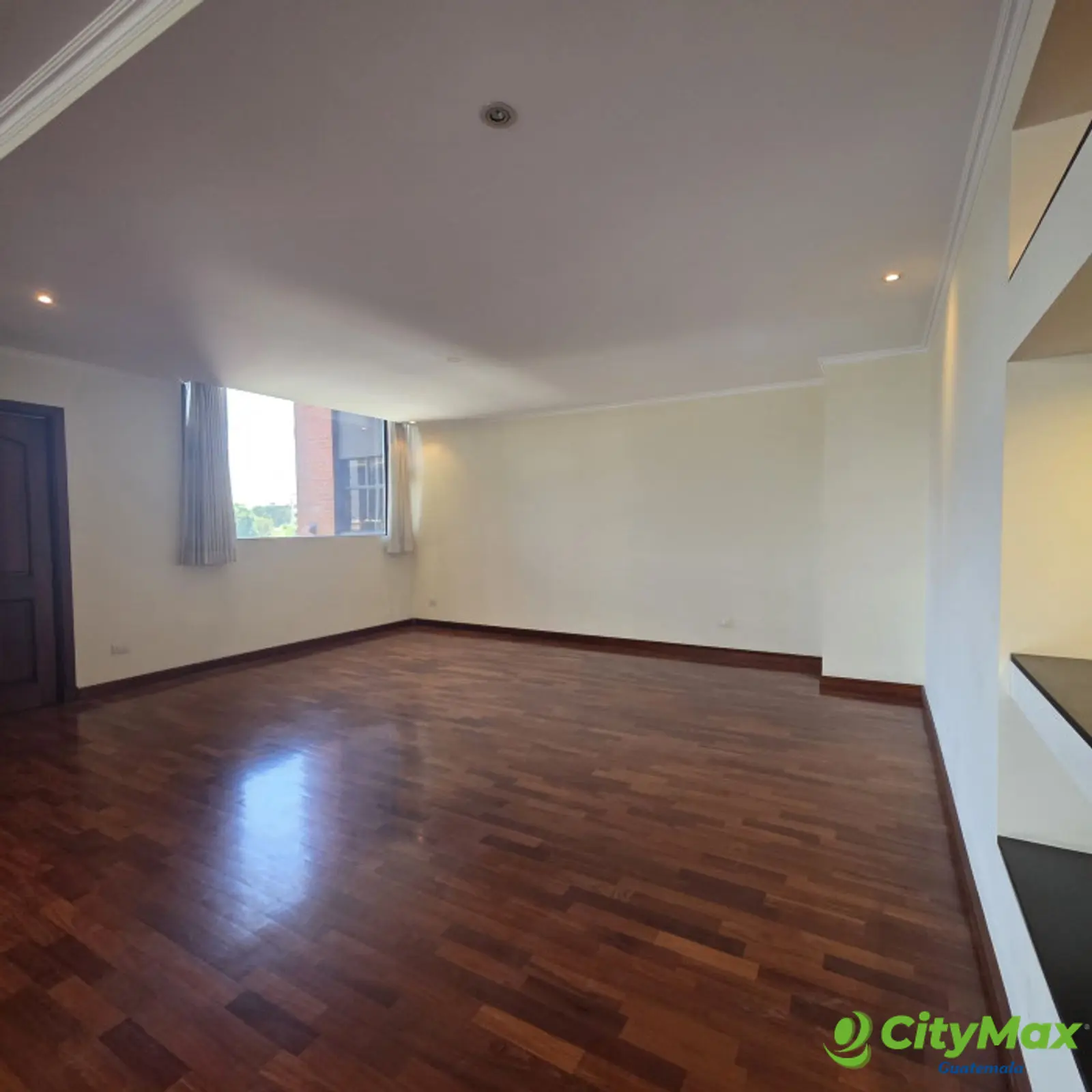 Apartamento en renta en Zona 14 Ciudad de Guatemala - foto 4
