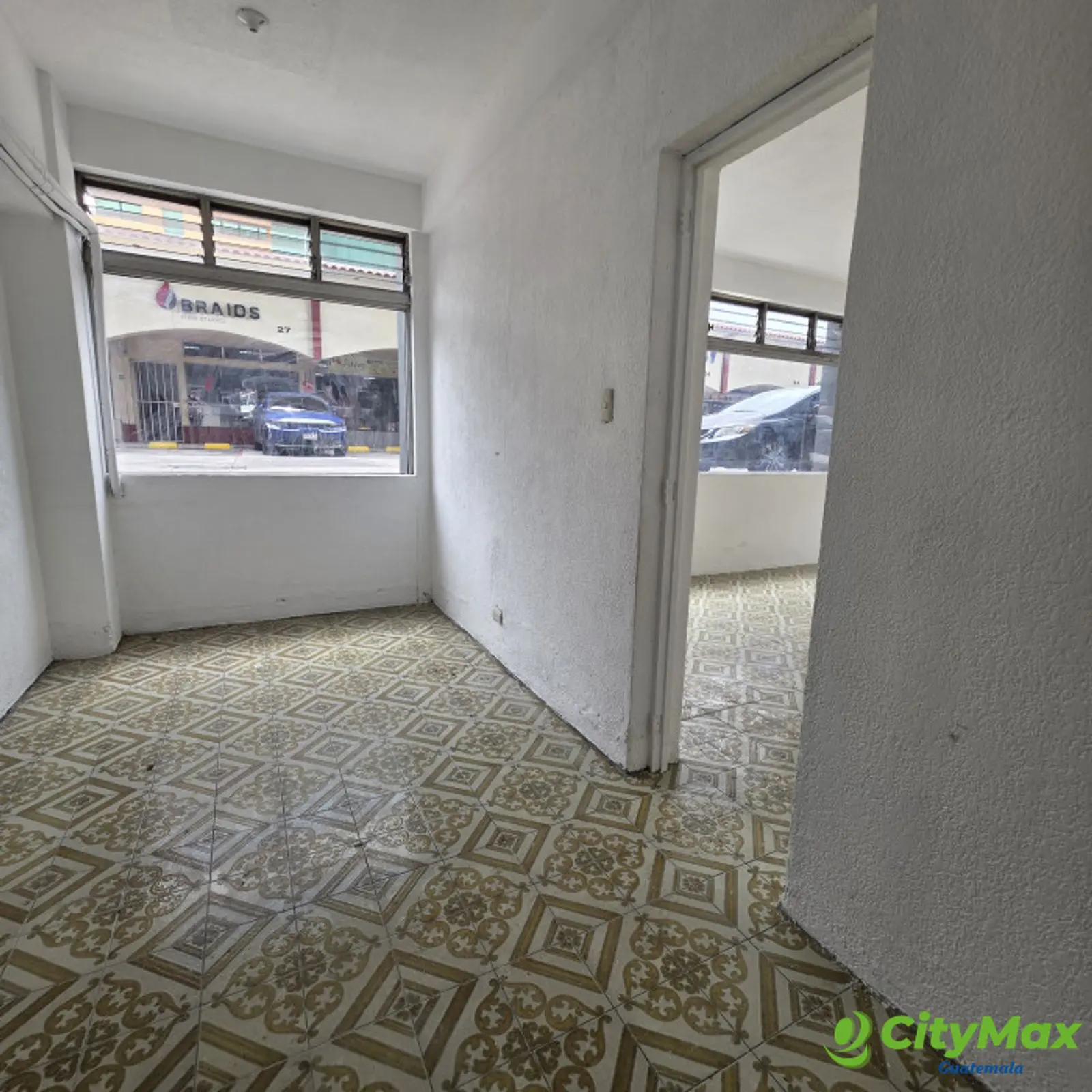 Local Comercial RENTA Zona 13 Av. Las Américas - foto 5
