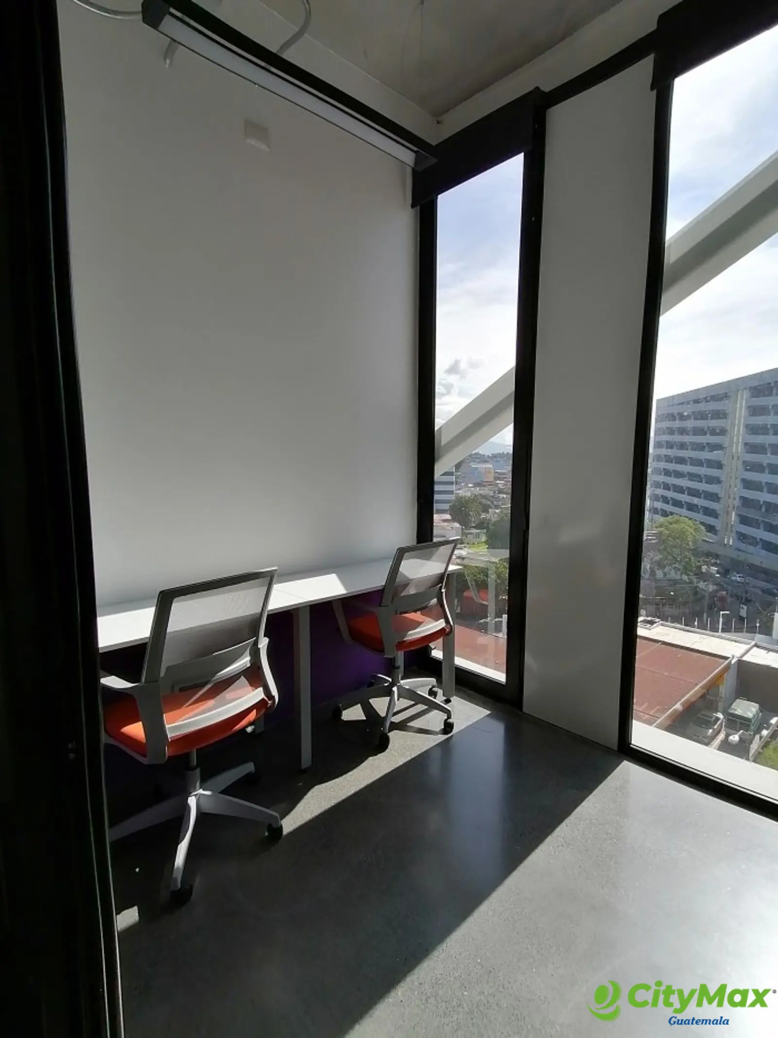 Oficinas en renta ubicadas en zona 4 Guatemala - foto 17