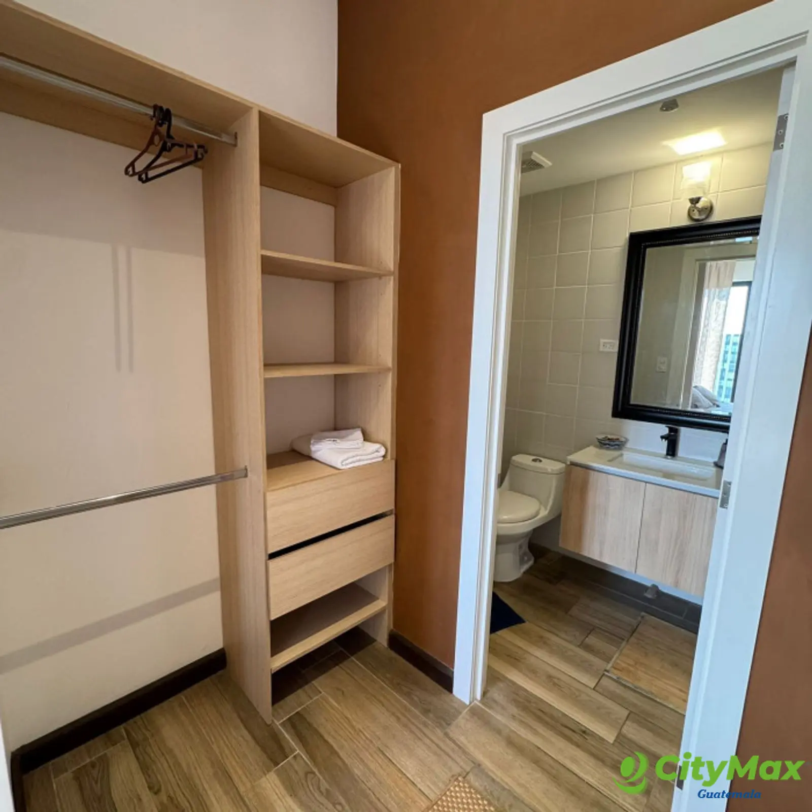 Apartamento Amueblado en Venta N Americas Zona 13 - foto 12