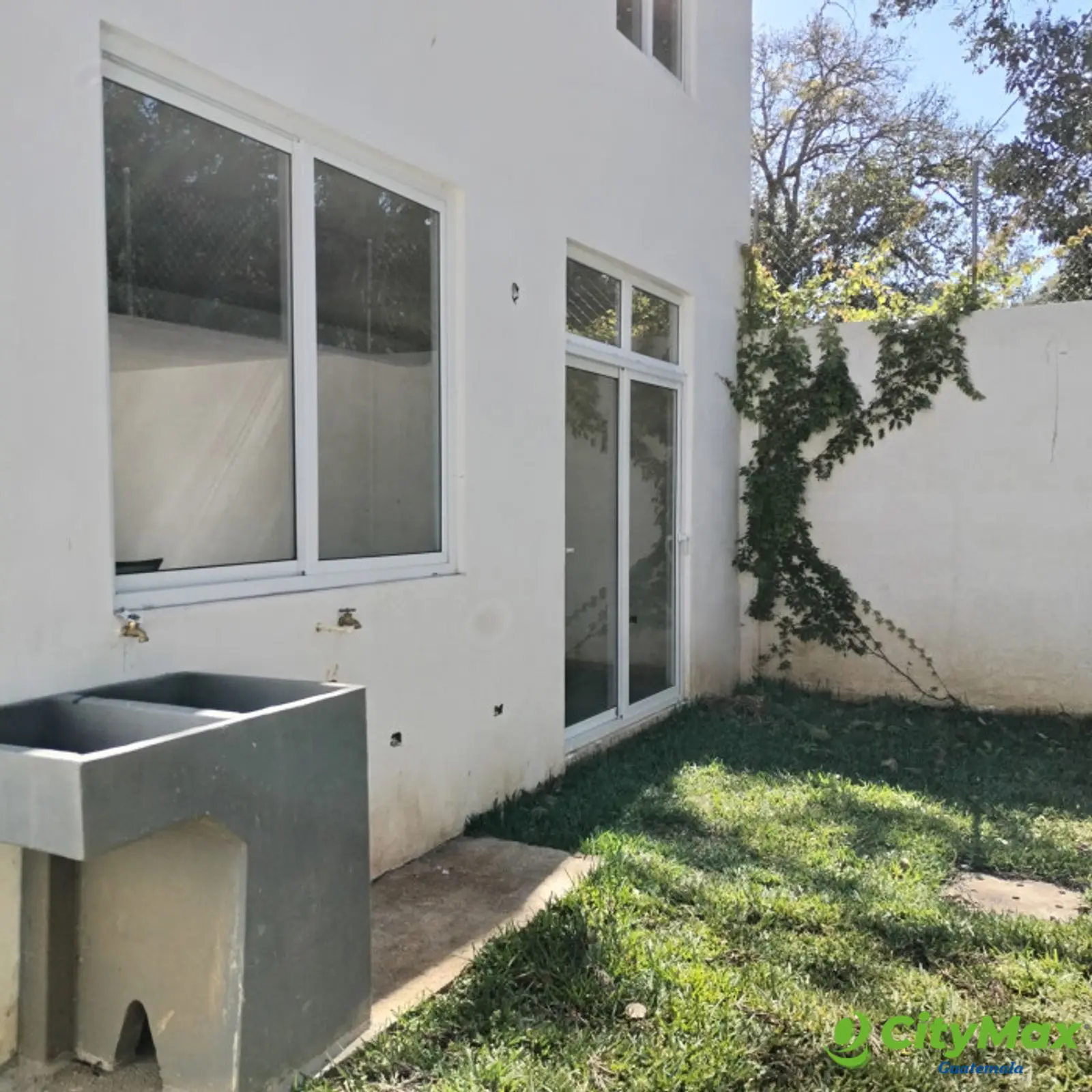 CASA EN VENTA KM 30.5 CARRETERA STA. ELENA BARILLAS - foto 8