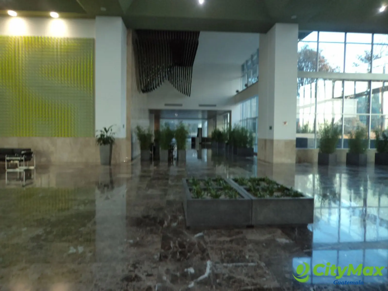 Oficina en renta en Zona Pradera zona 10 Guatemala - foto 4